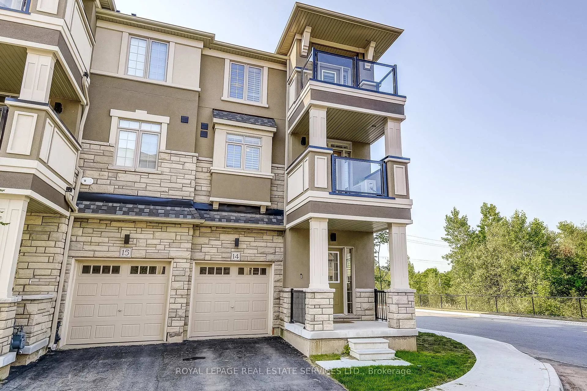Photo 1 of Unit 14, 305 Garner Road W, Hamilton, Ancaster — HOMEH