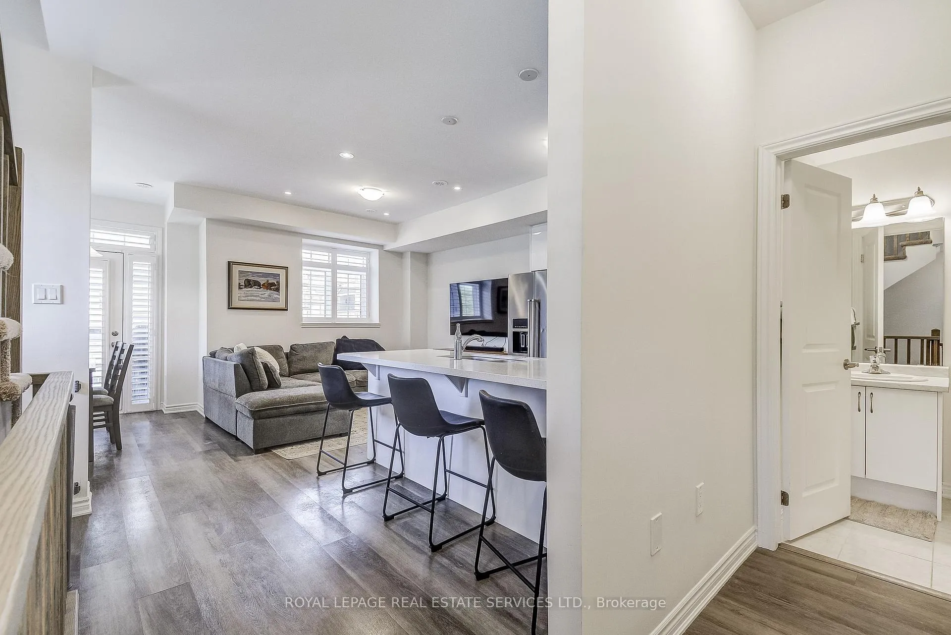 Photo 16 of Unit 14, 305 Garner Road W, Hamilton, Ancaster — HOMEH