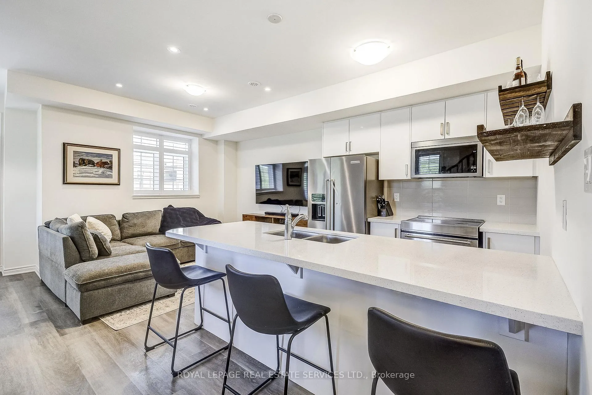 Photo 19 of Unit 14, 305 Garner Road W, Hamilton, Ancaster — HOMEH