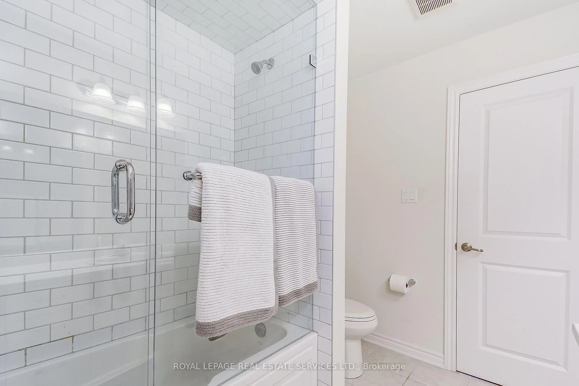 Photo 26 of Unit 14, 305 Garner Road W, Hamilton, Ancaster — HOMEH