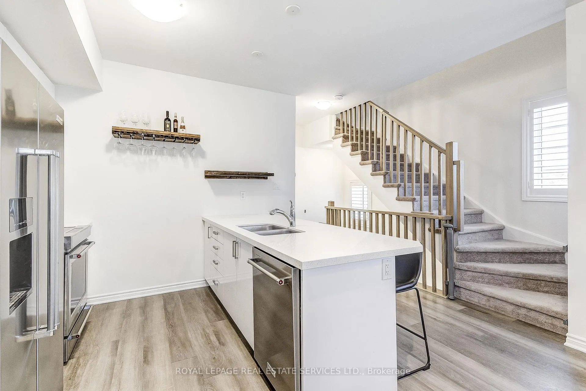 Photo 33 of Unit 14, 305 Garner Road W, Hamilton, Ancaster — HOMEH