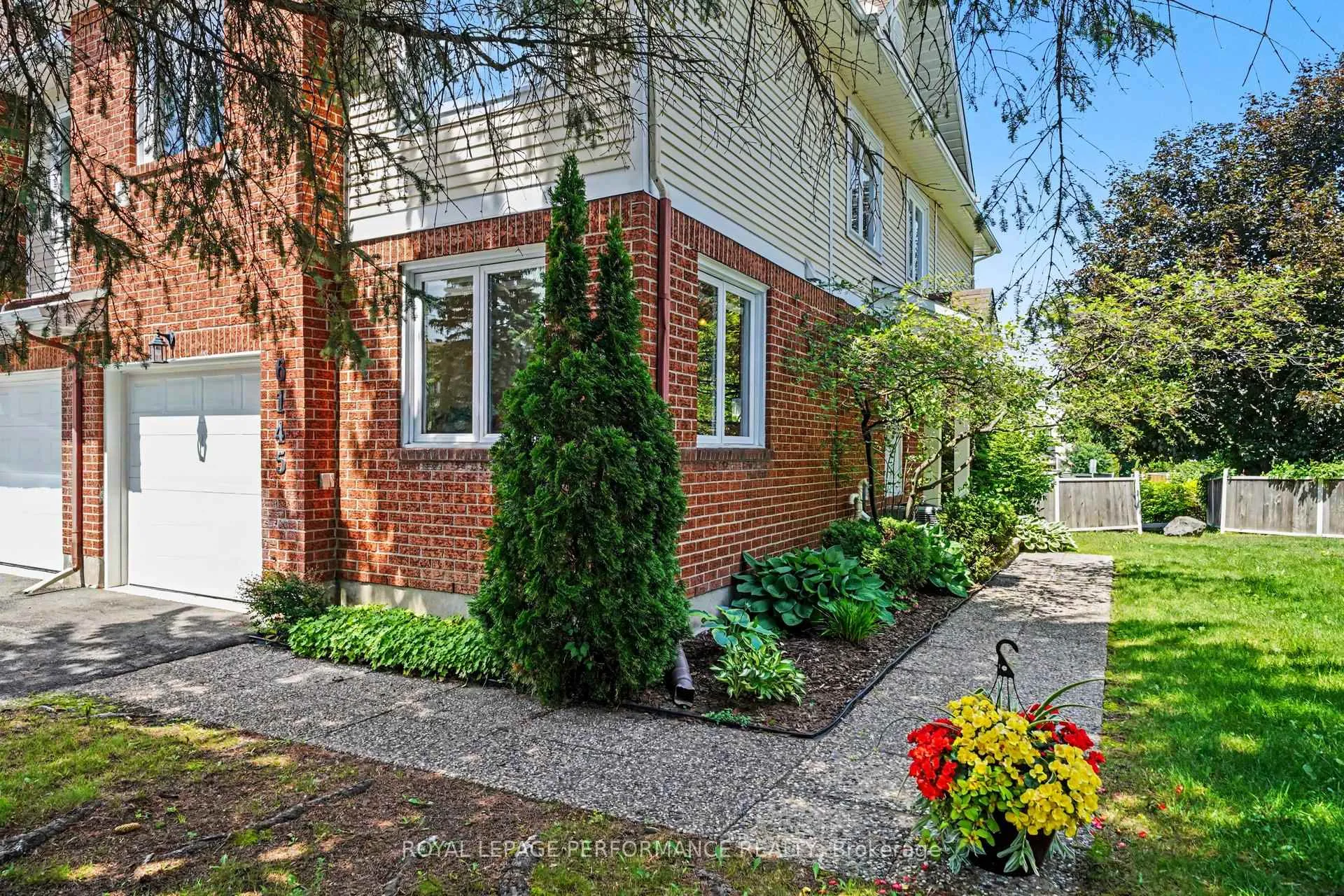 Photo 1 of 6145 Oak Meadows Drive, Ottawa, Chapel Hill — HOMEH