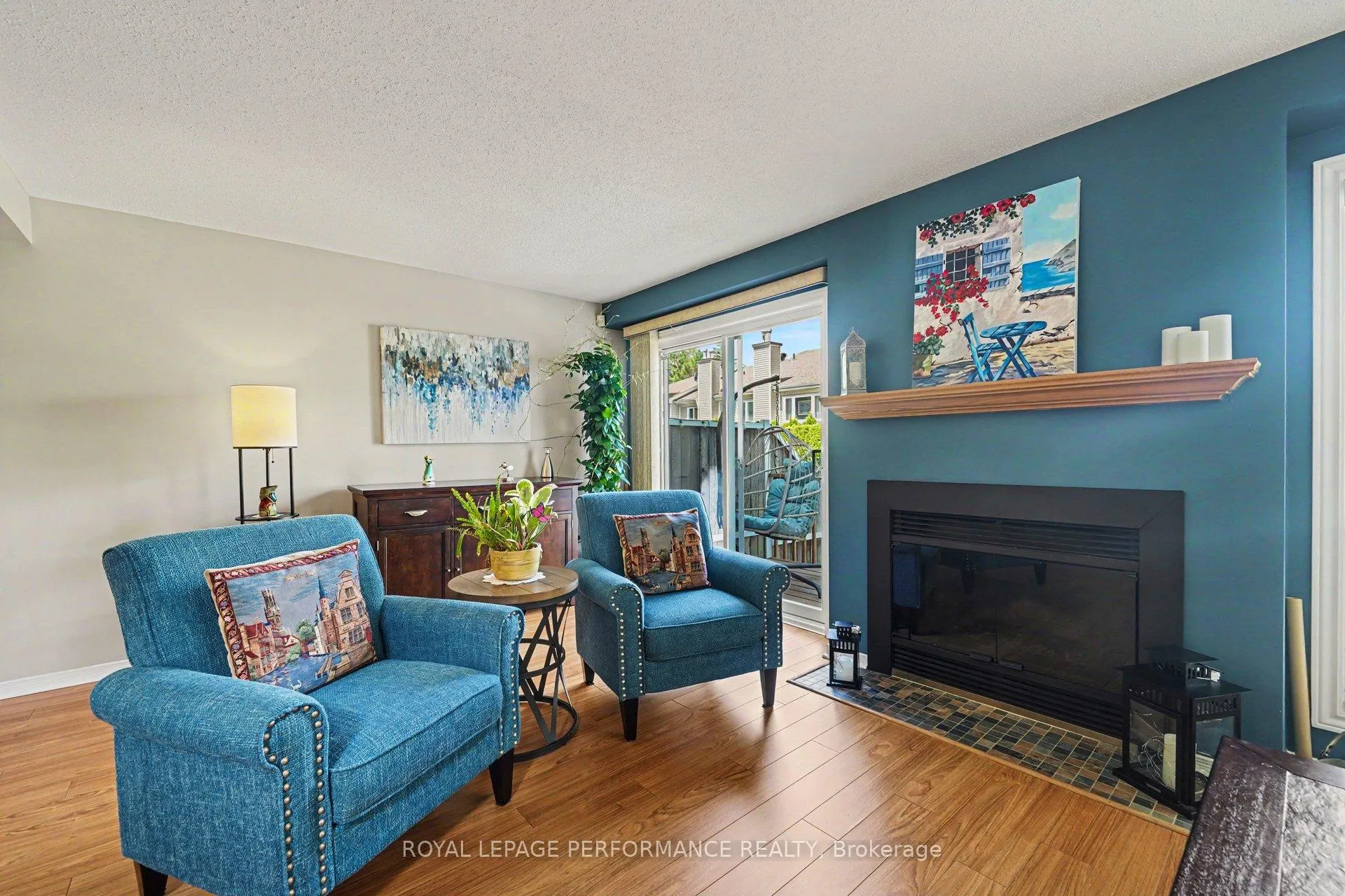 Photo 8 of 6145 Oak Meadows Drive, Ottawa, Chapel Hill — HOMEH