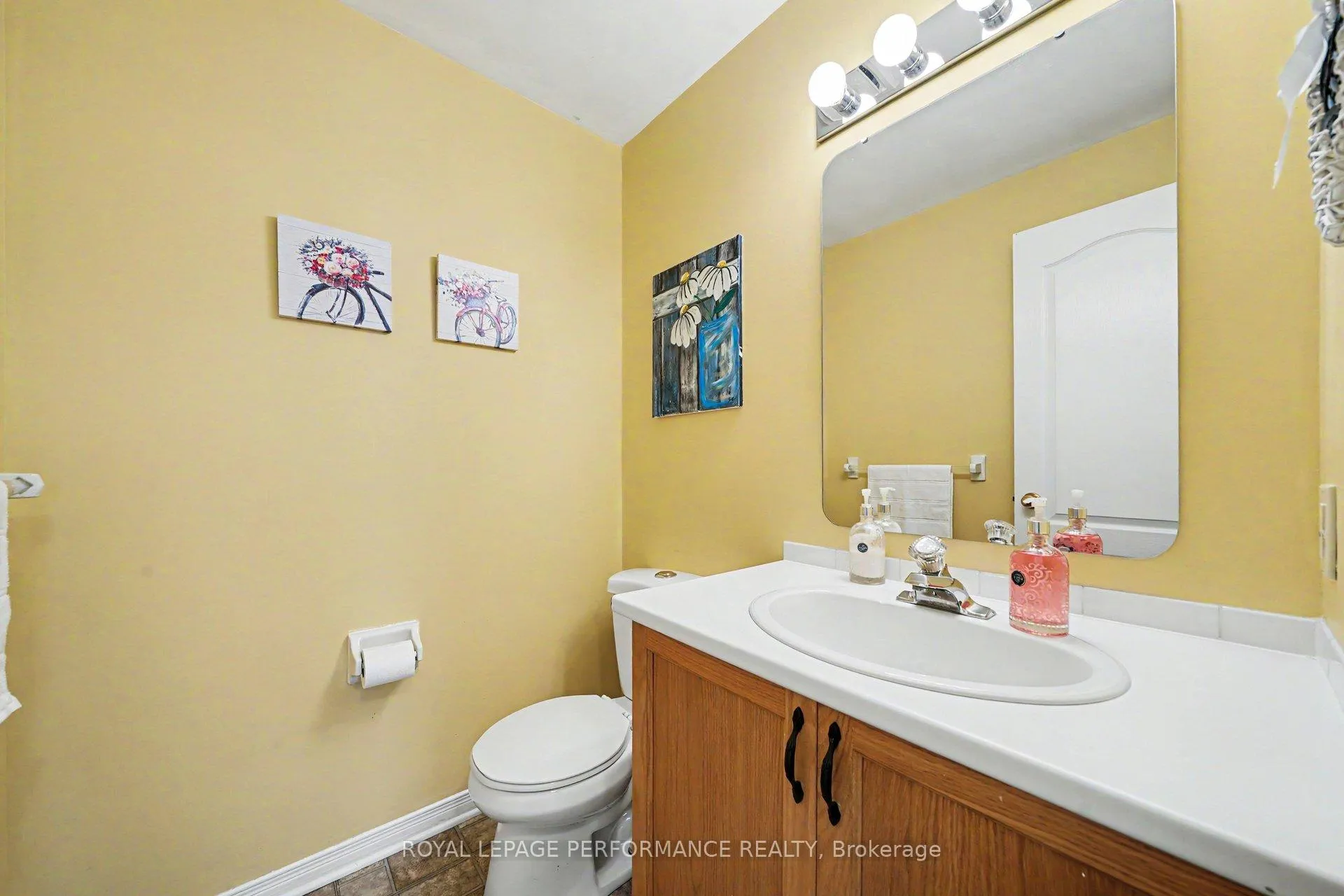 Photo 15 of 6145 Oak Meadows Drive, Ottawa, Chapel Hill — HOMEH