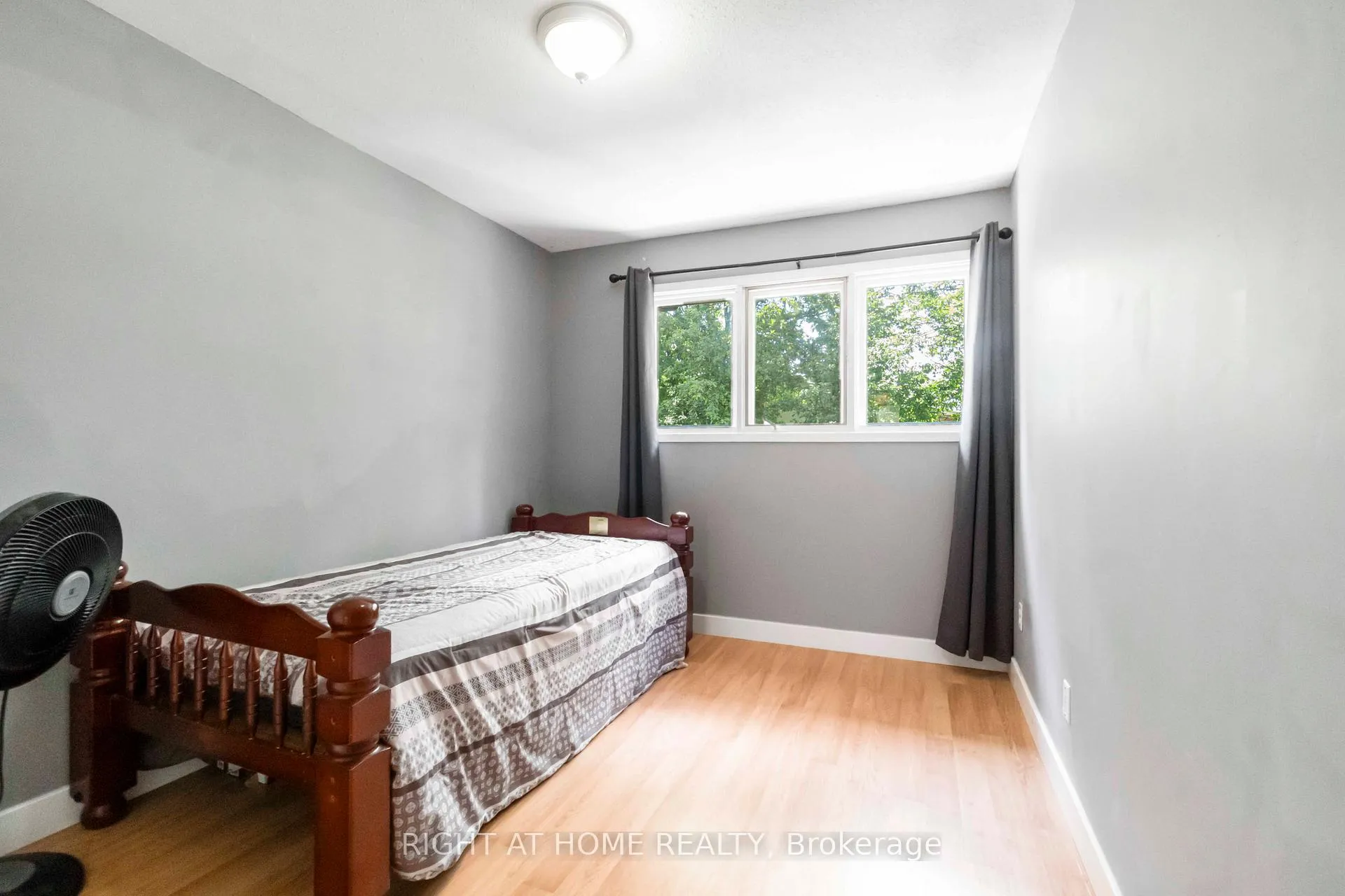 Photo 16 of Unit 3, 21 Midland Crescent, Ottawa, Arlington Woods — HOMEH