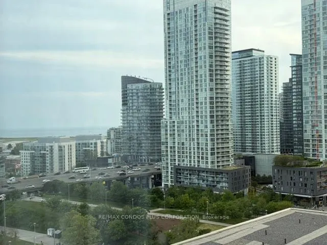 Photo 13 of Unit 1702, 10 Capreol Court, Toronto, Waterfront Communities — HOMEH