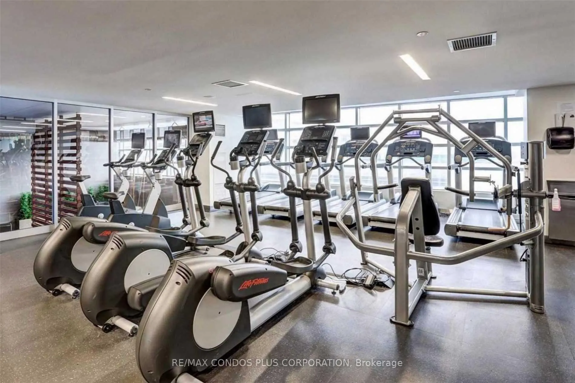 Photo 20 of Unit 1702, 10 Capreol Court, Toronto, Waterfront Communities — HOMEH