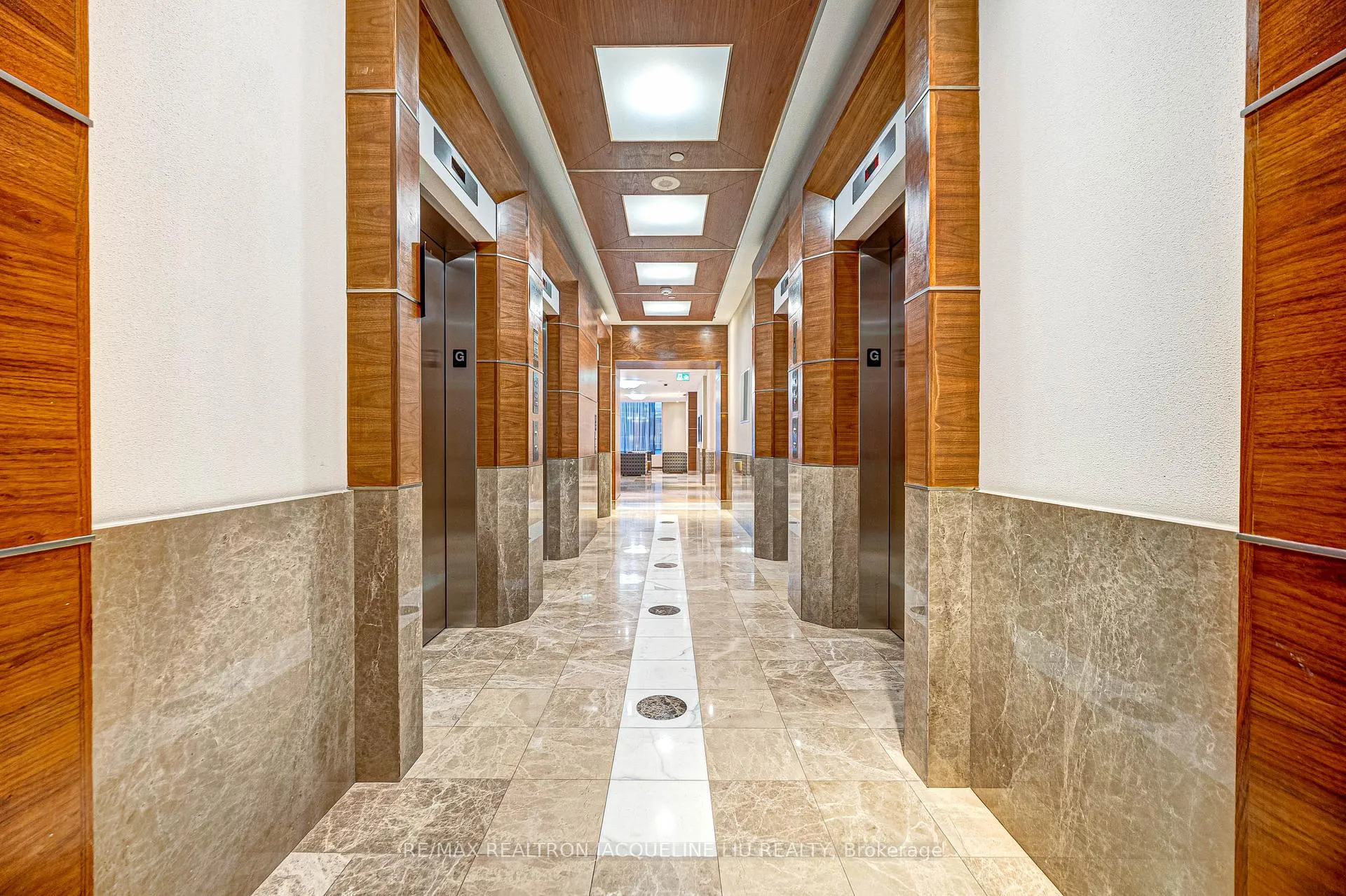 Photo 3 of Unit 3602, 761 Bay Street, Toronto, Bay Street Corridor — HOMEH