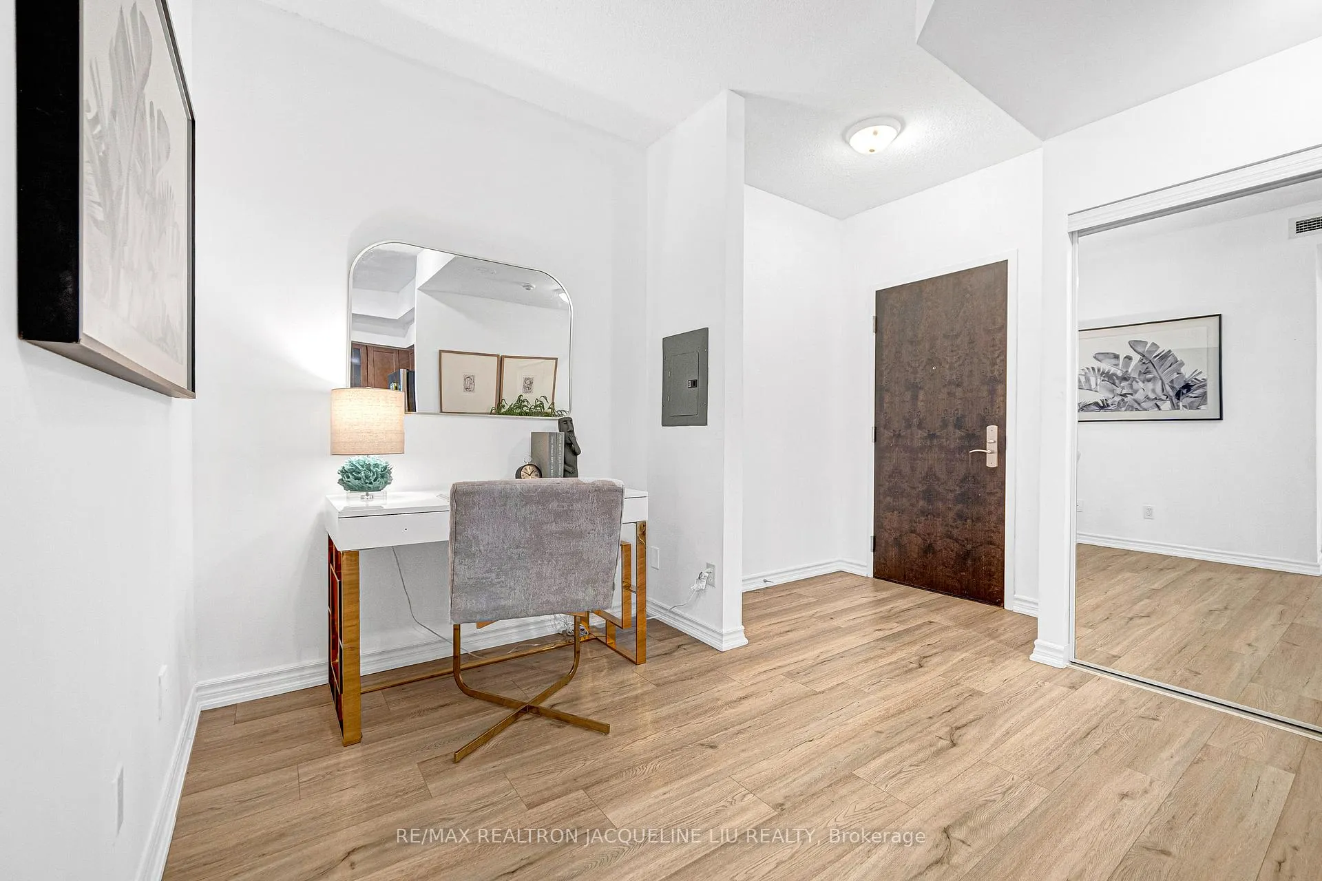 Photo 4 of Unit 3602, 761 Bay Street, Toronto, Bay Street Corridor — HOMEH