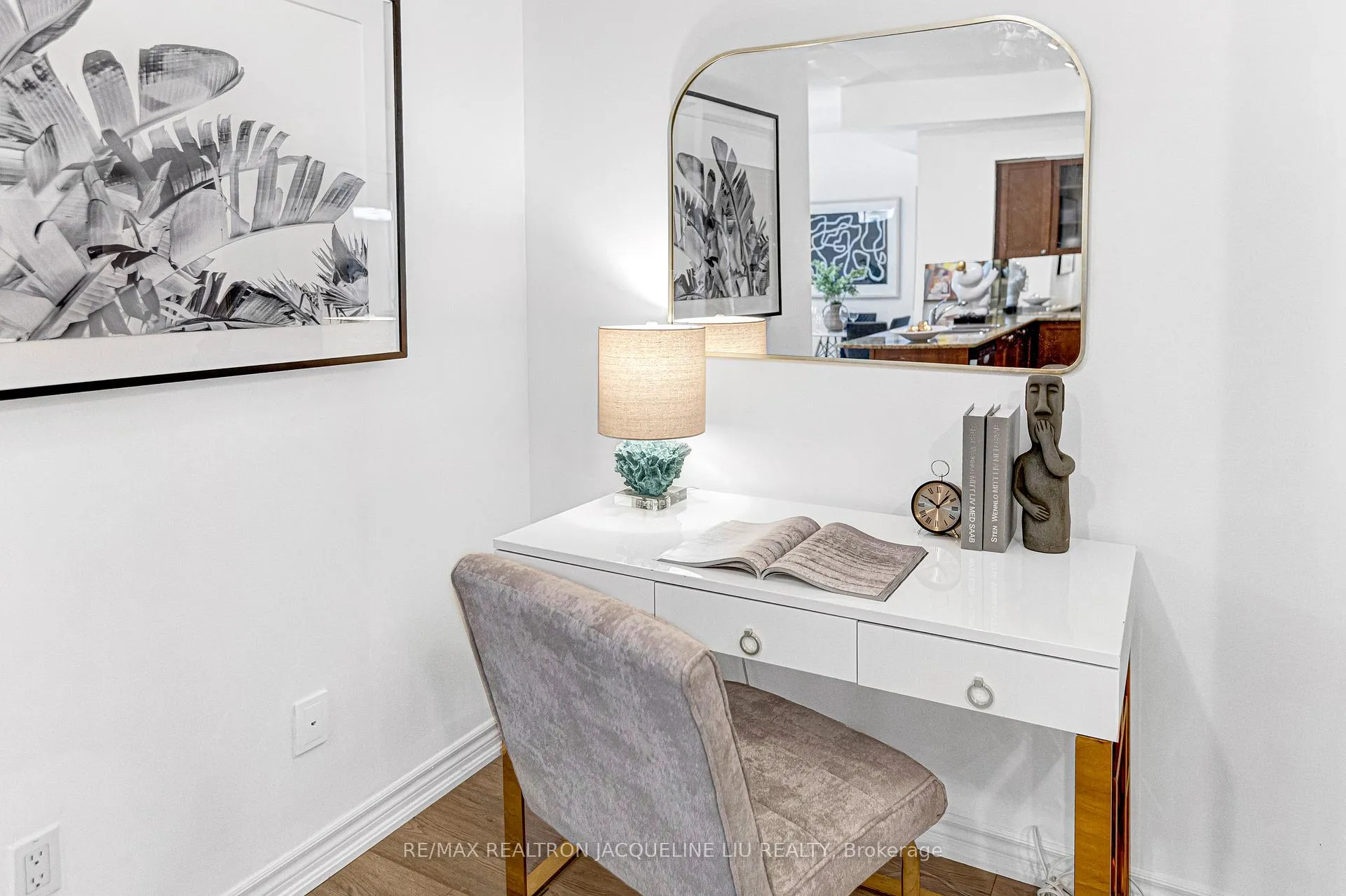Photo 6 of Unit 3602, 761 Bay Street, Toronto, Bay Street Corridor — HOMEH