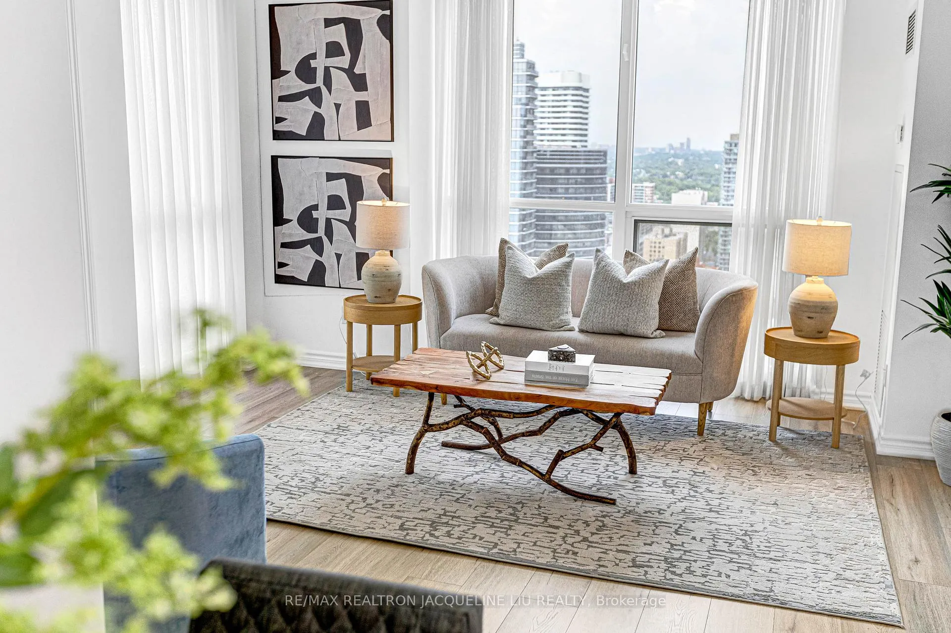 Photo 9 of Unit 3602, 761 Bay Street, Toronto, Bay Street Corridor — HOMEH