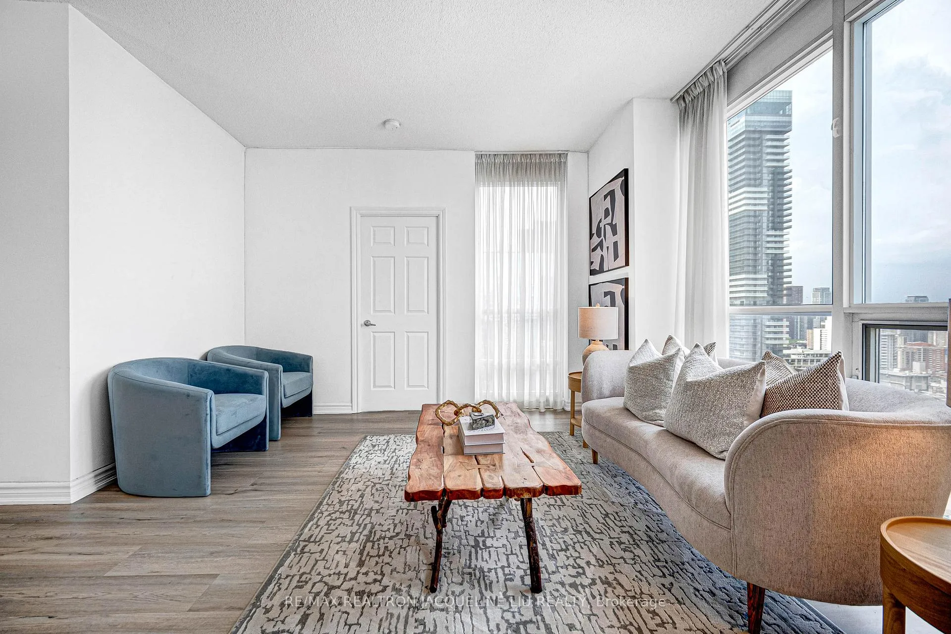 Photo 26 of Unit 3602, 761 Bay Street, Toronto, Bay Street Corridor — HOMEH