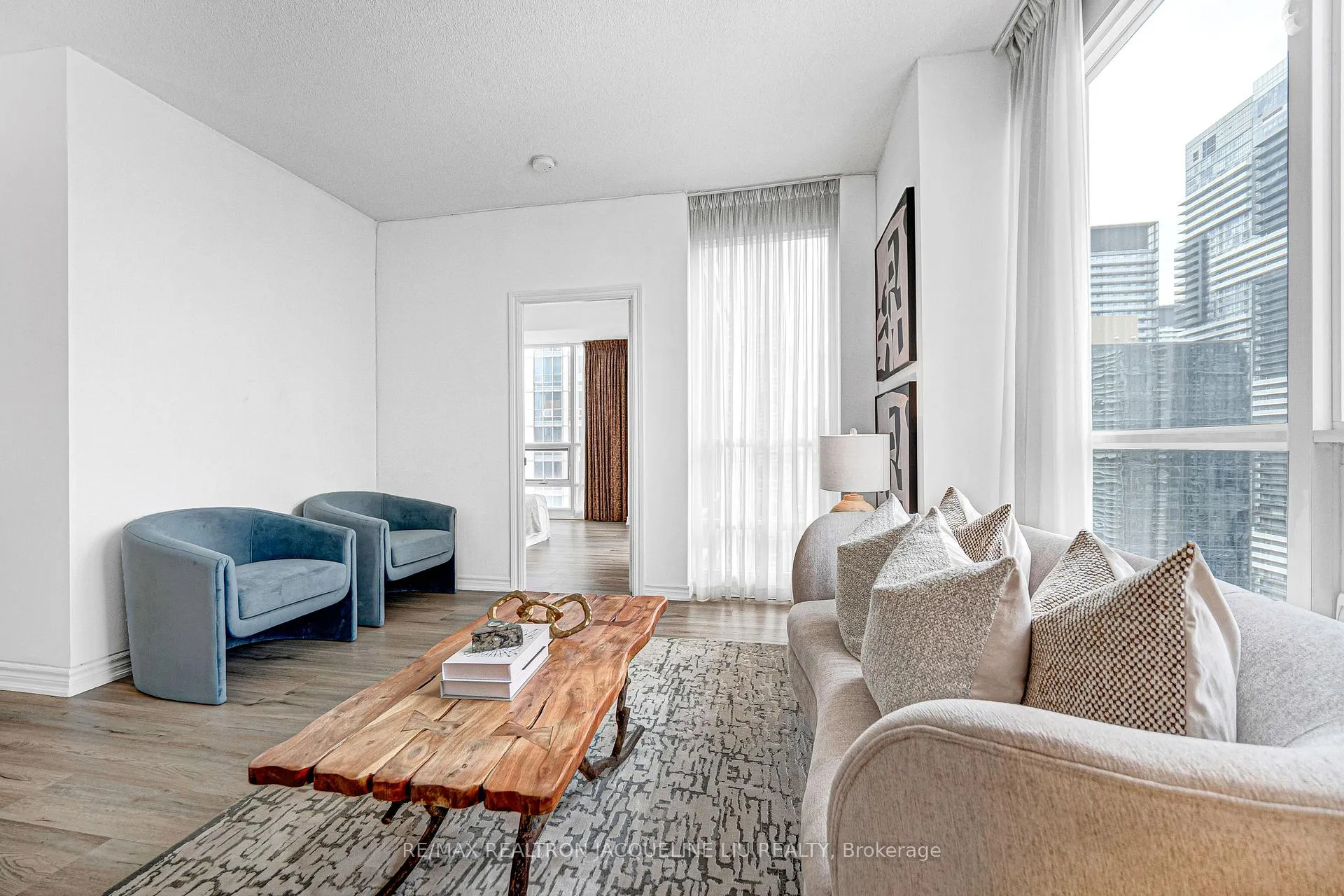 Photo 28 of Unit 3602, 761 Bay Street, Toronto, Bay Street Corridor — HOMEH