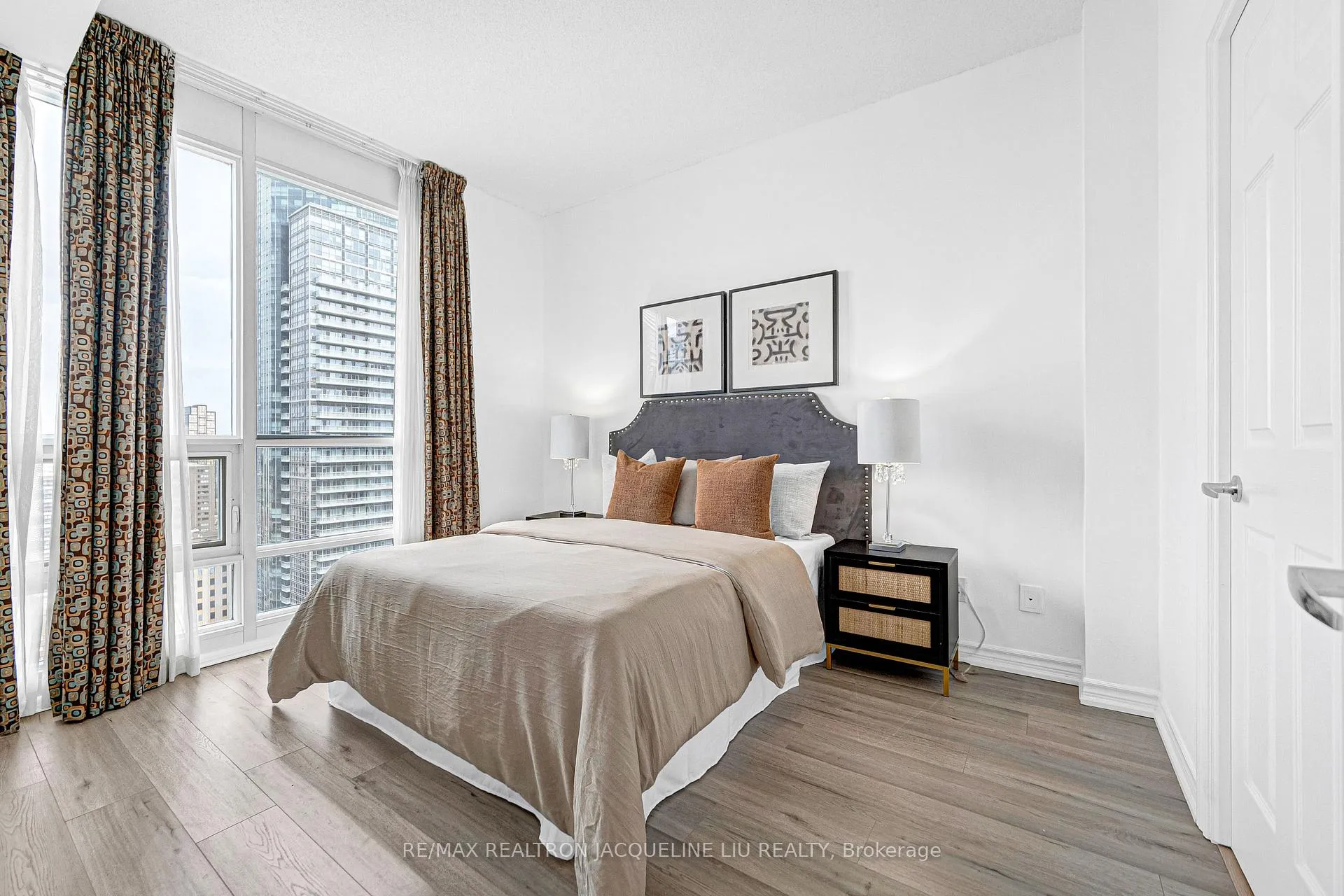 Photo 31 of Unit 3602, 761 Bay Street, Toronto, Bay Street Corridor — HOMEH