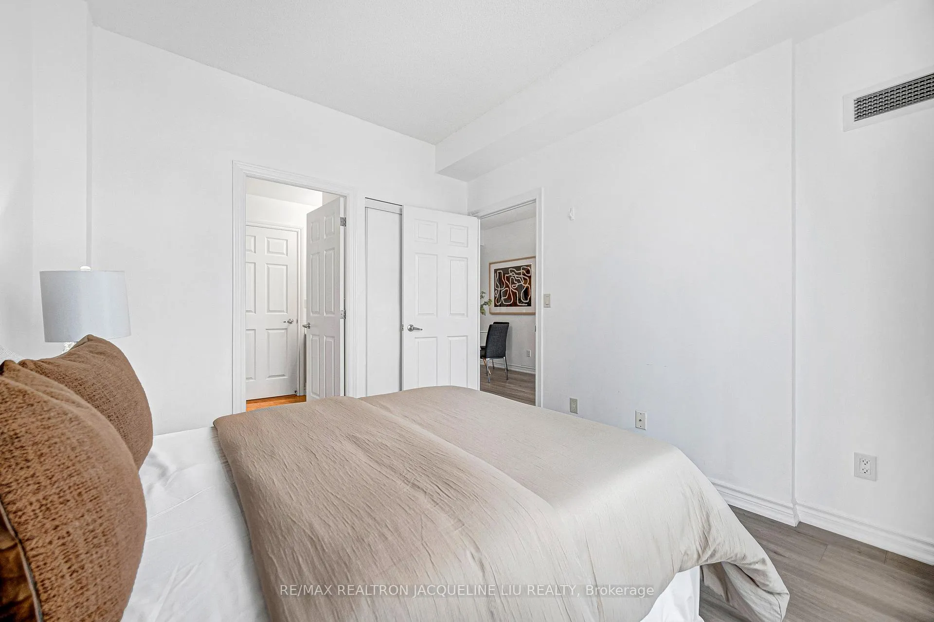 Photo 33 of Unit 3602, 761 Bay Street, Toronto, Bay Street Corridor — HOMEH