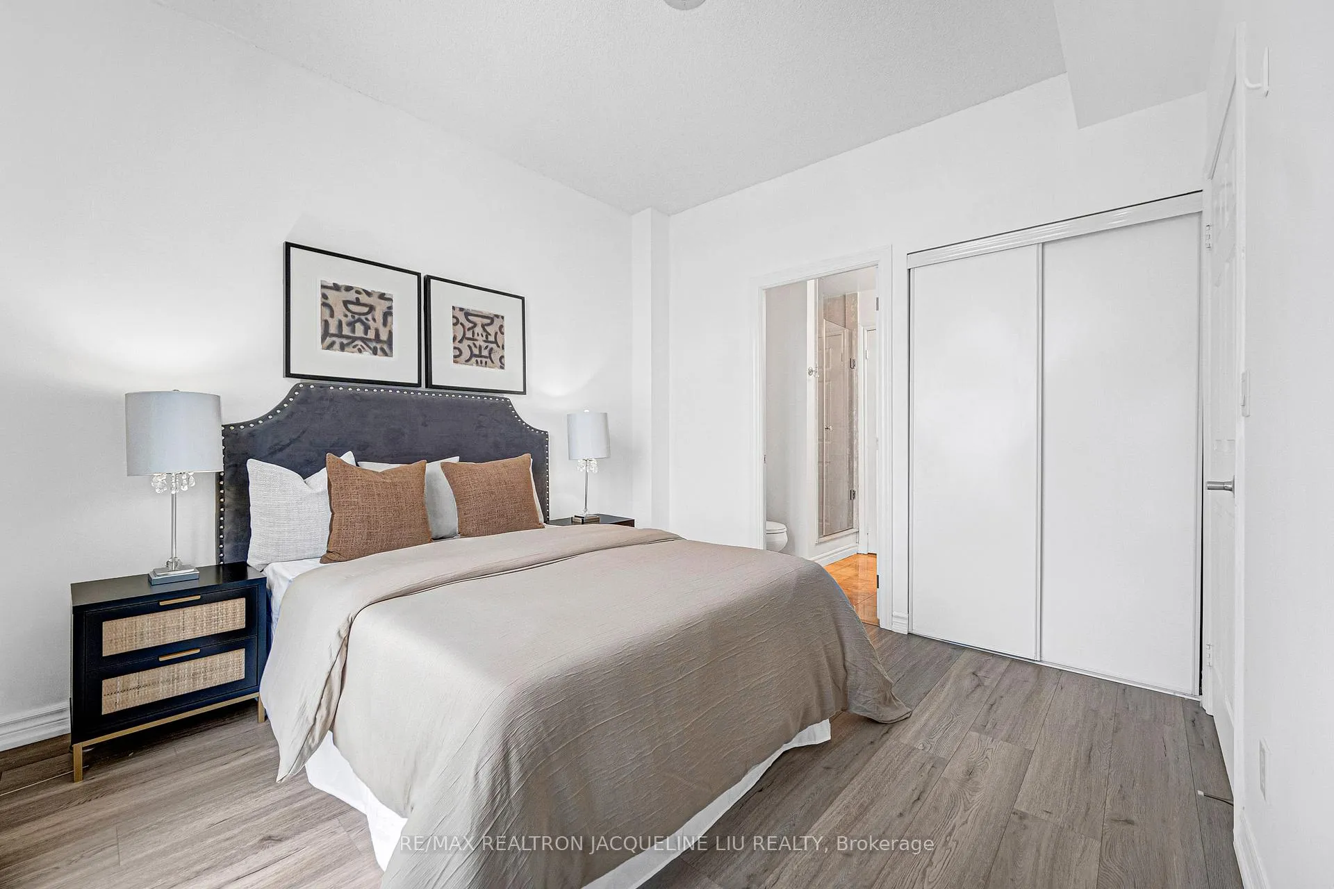 Photo 34 of Unit 3602, 761 Bay Street, Toronto, Bay Street Corridor — HOMEH