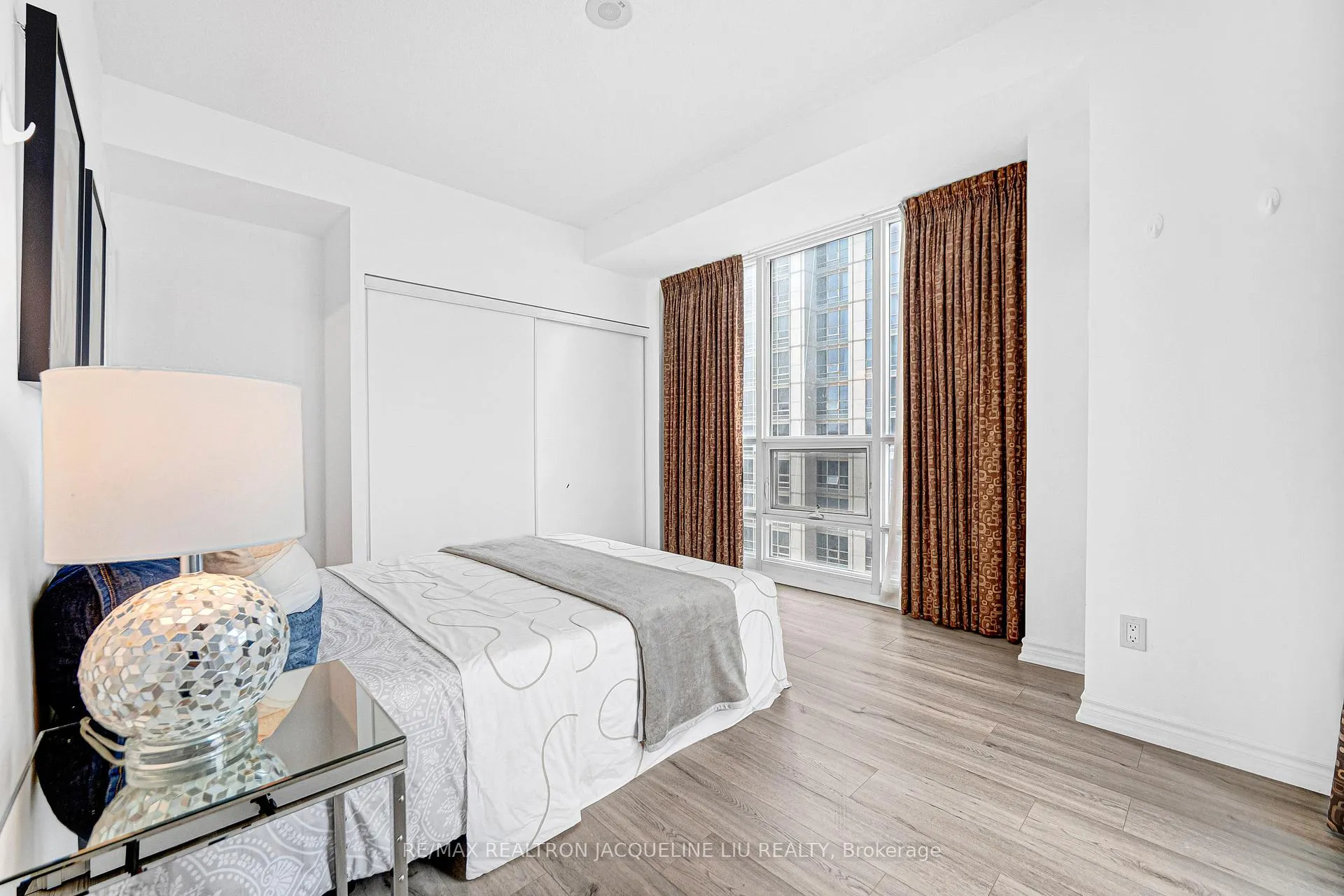 Photo 36 of Unit 3602, 761 Bay Street, Toronto, Bay Street Corridor — HOMEH