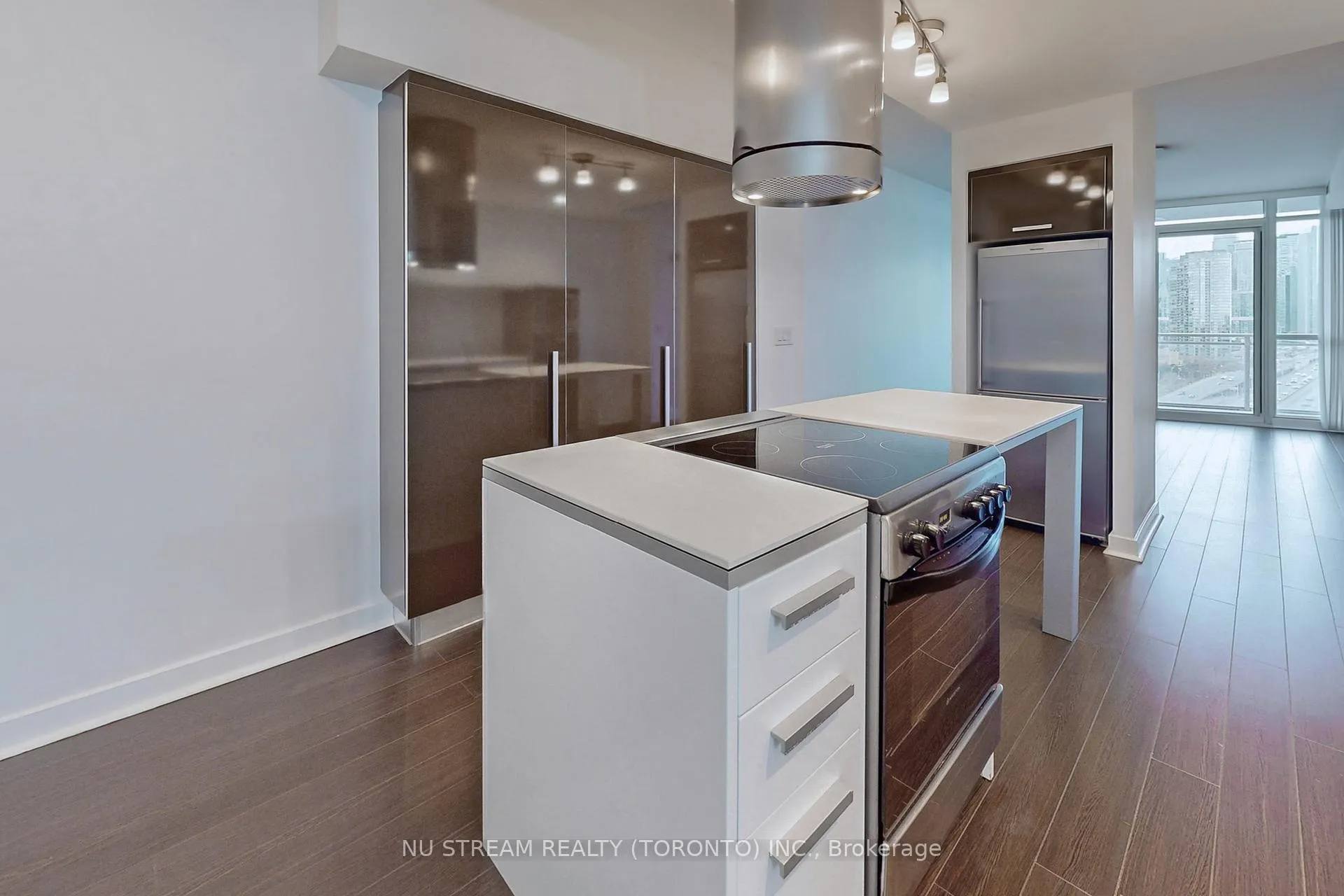 Photo 9 of Unit 2010, 38 Dan Leckie Way, Toronto, Waterfront Communities — HOMEH