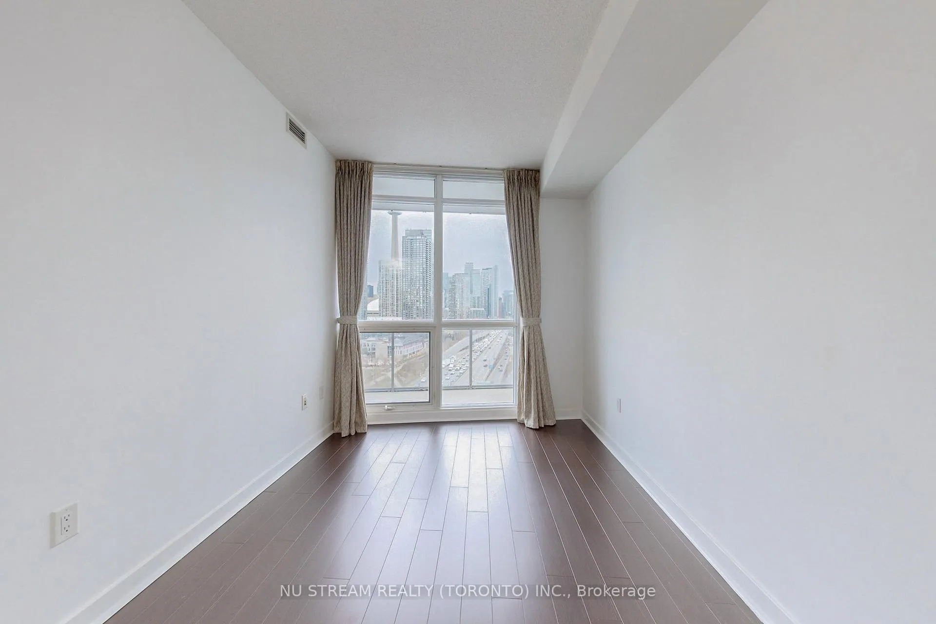 Photo 12 of Unit 2010, 38 Dan Leckie Way, Toronto, Waterfront Communities — HOMEH