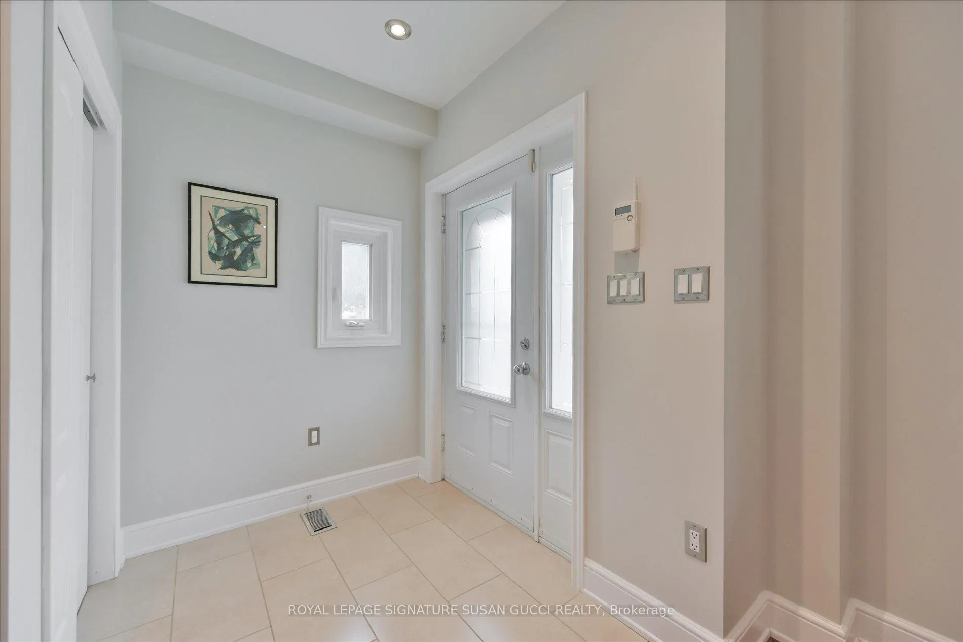 Photo 5 of 122 Cedarcrest Boulevard, Toronto, O'Connor-Parkview — HOMEH