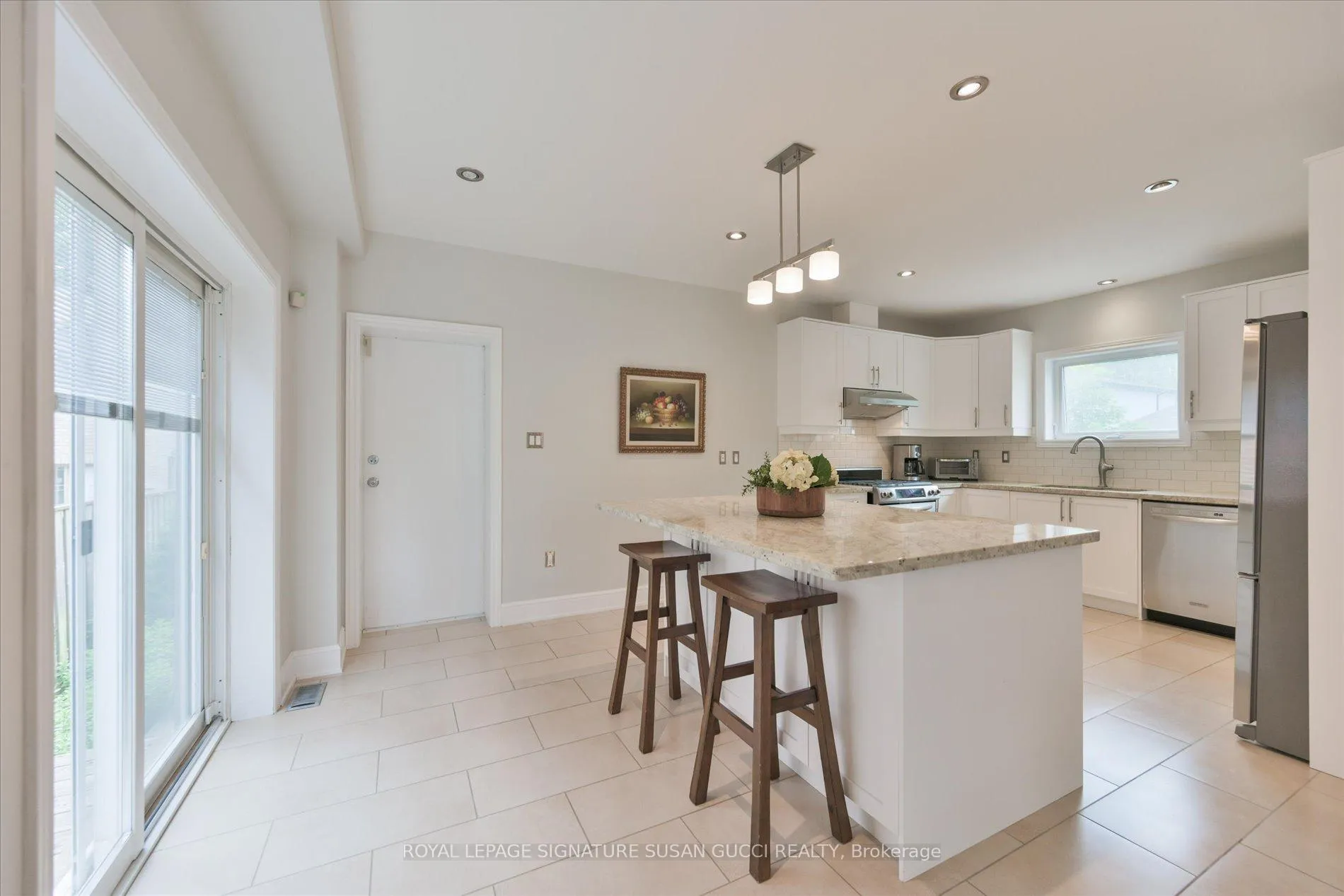 Photo 15 of 122 Cedarcrest Boulevard, Toronto, O'Connor-Parkview — HOMEH