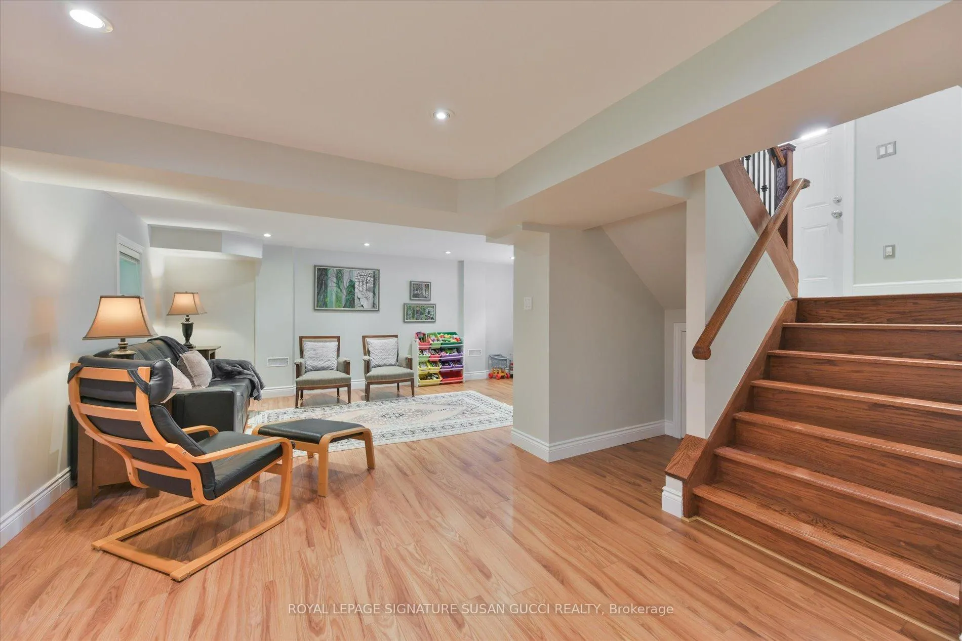 Photo 33 of 122 Cedarcrest Boulevard, Toronto, O'Connor-Parkview — HOMEH