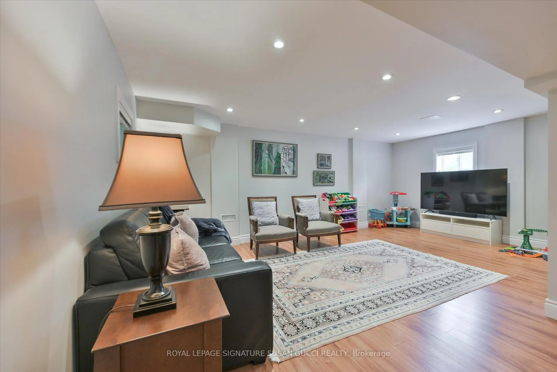 Photo 35 of 122 Cedarcrest Boulevard, Toronto, O'Connor-Parkview — HOMEH