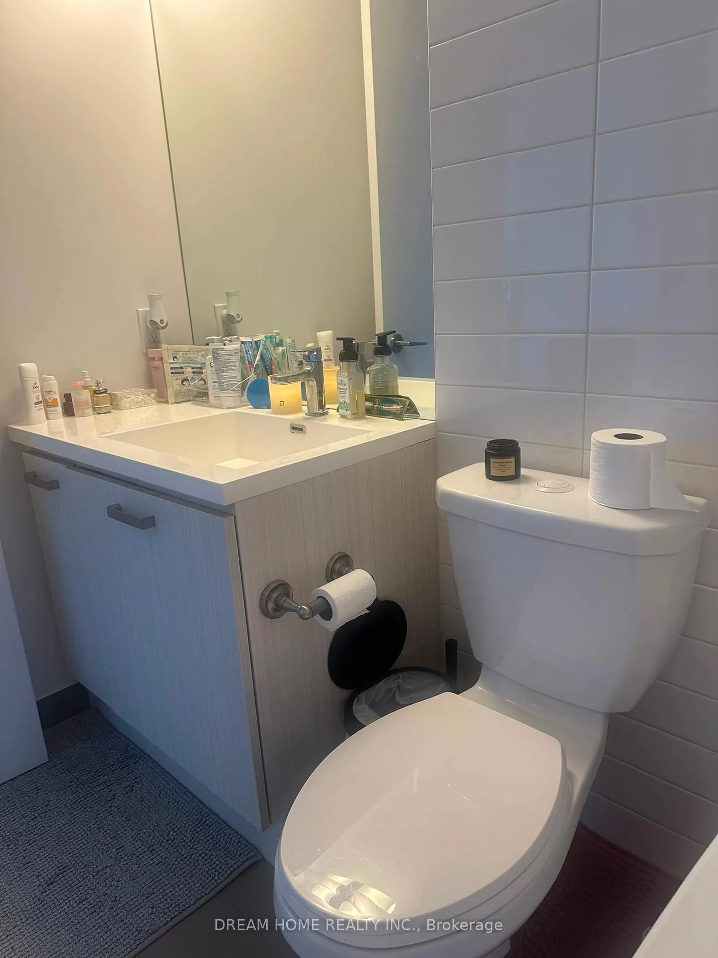 Photo 7 of Unit 2411, 125 Redpath Avenue, Toronto, Mount Pleasant West — HOMEH