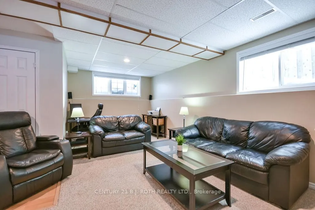 Photo 25 of 60 Leggott Avenue, Barrie, Painswick North — HOMEH