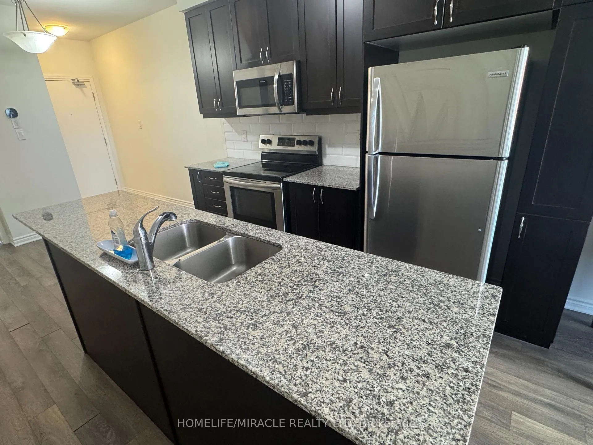 Photo 5 of Unit 103, 1148 Dragonfly Avenue, Pickering, Rural Pickering — HOMEH