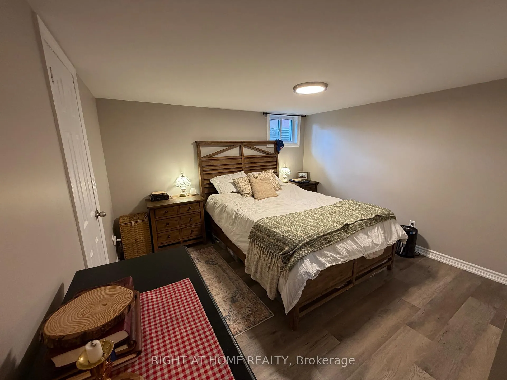 Photo 6 of Unit BSMT, 48 Langstone Crescent, Halton Hills, Georgetown — HOMEH