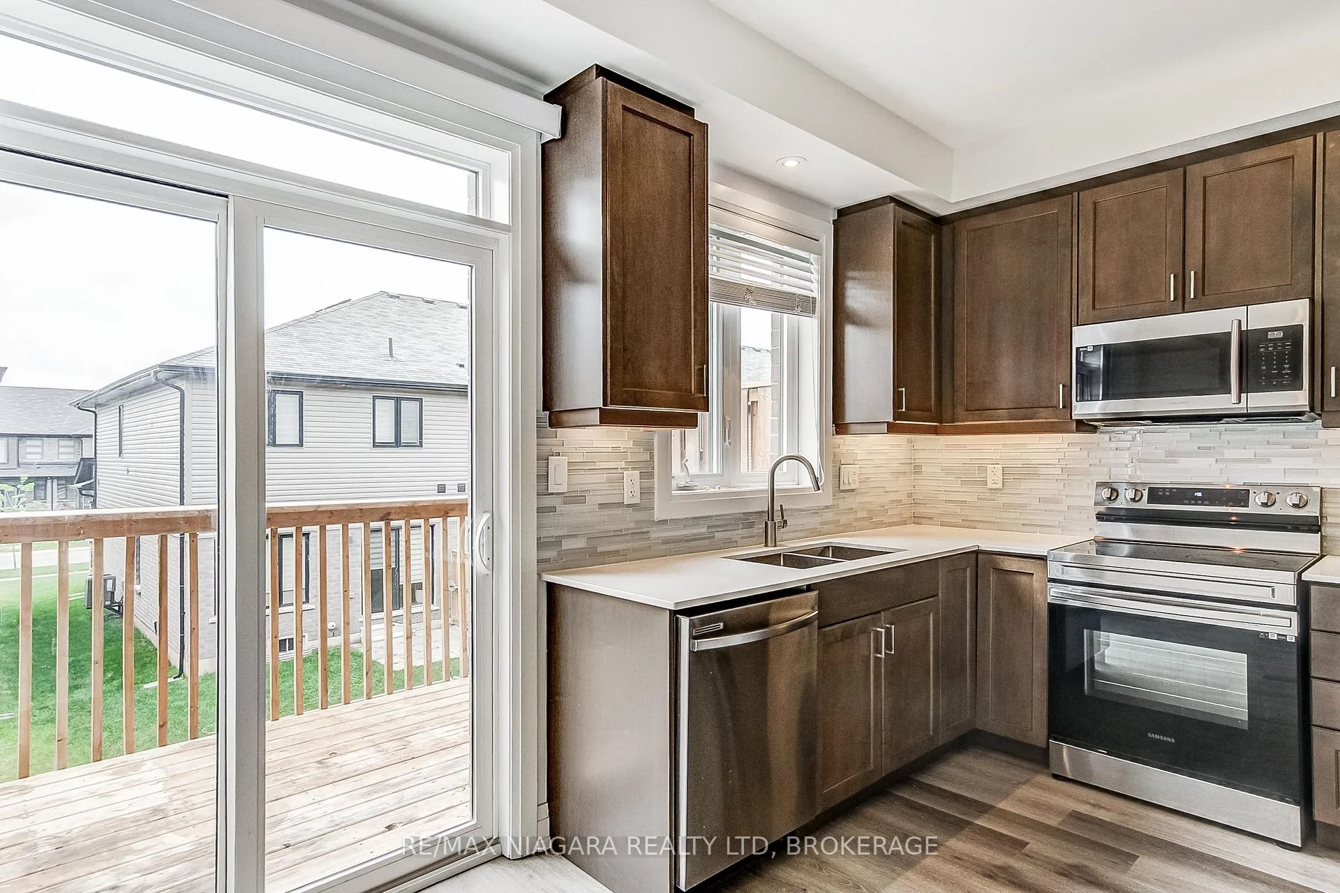 Photo 18 of Unit 58, 461 Blackburn Drive, Brantford, Empire South — HOMEH
