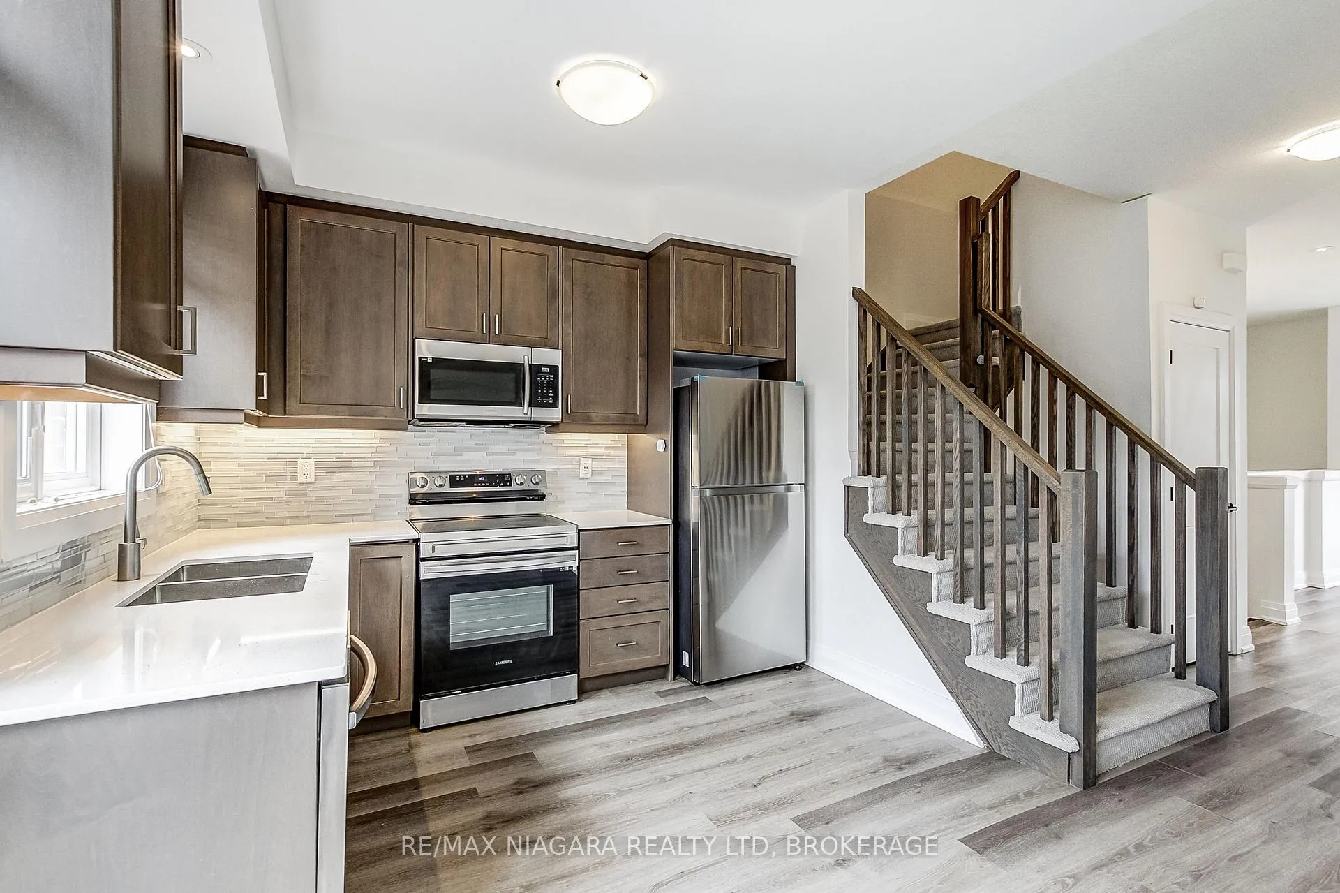 Photo 19 of Unit 58, 461 Blackburn Drive, Brantford, Empire South — HOMEH