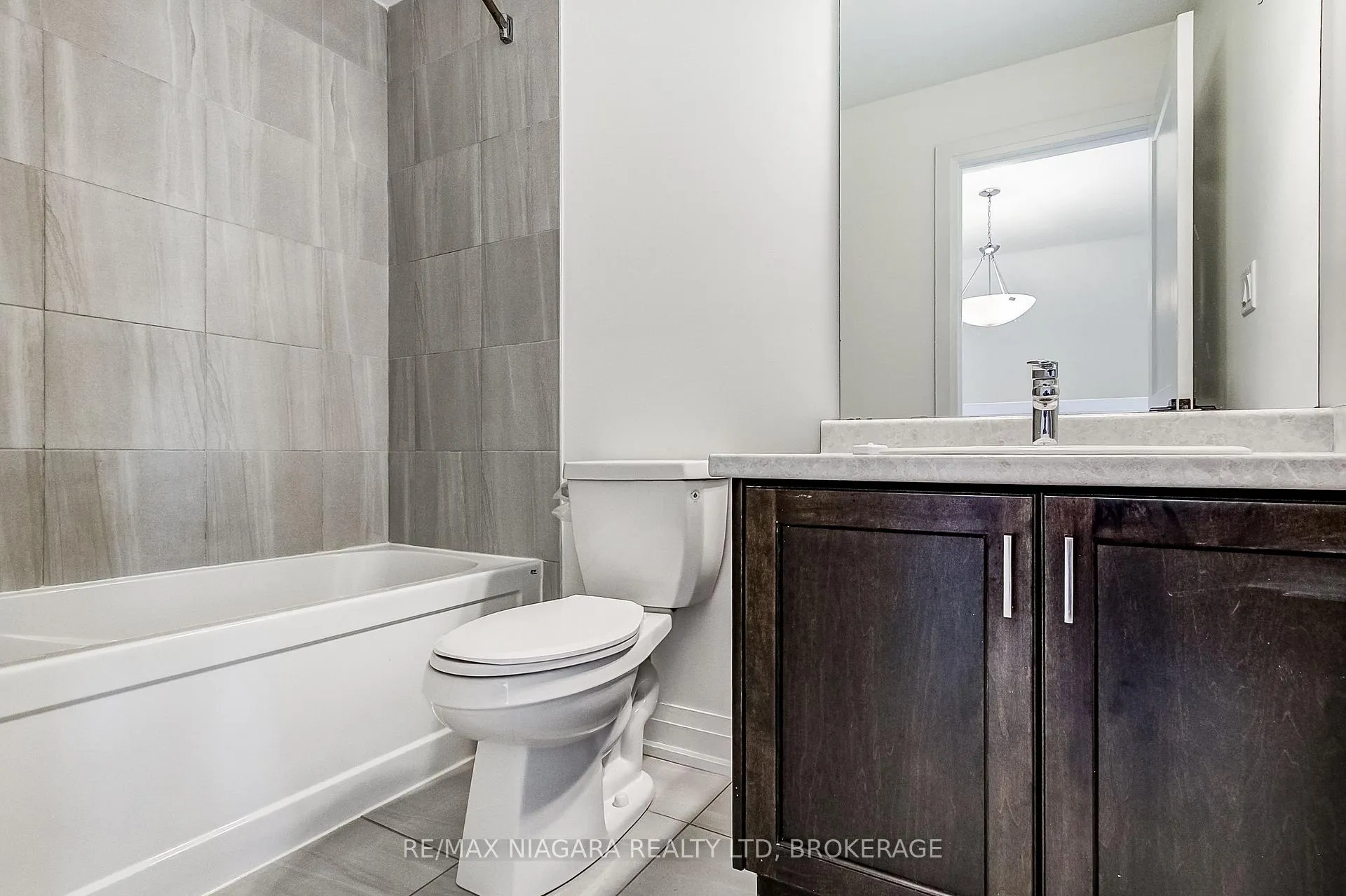 Photo 28 of Unit 58, 461 Blackburn Drive, Brantford, Empire South — HOMEH
