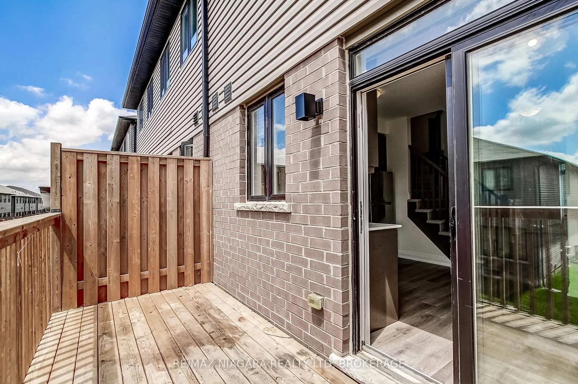 Photo 38 of Unit 58, 461 Blackburn Drive, Brantford, Empire South — HOMEH