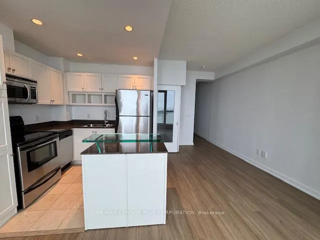 Photo 5 of Unit 2908, 208 Queens Quay W, Toronto, Waterfront Communities — HOMEH