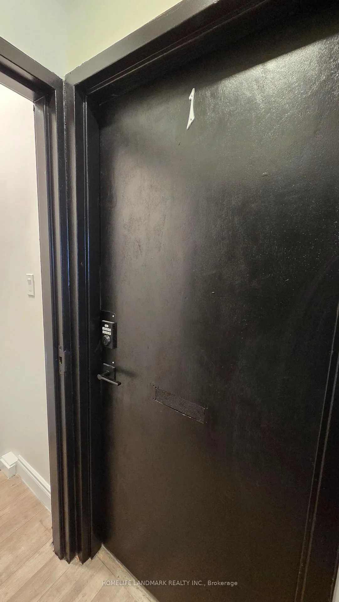 Photo 3 of Unit 1, 793 Broadview Avenue, Toronto, Playter Estates-Danforth — HOMEH