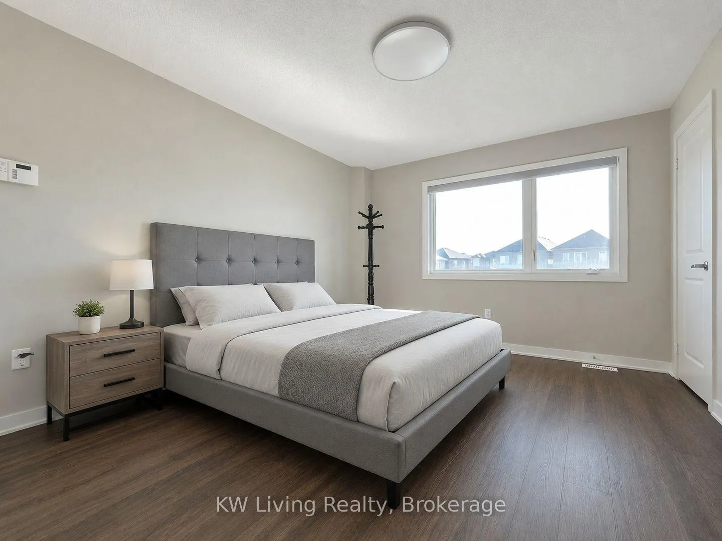 Photo 11 of 2172 Donald Cousens Parkway, Markham, Cornell — HOMEH