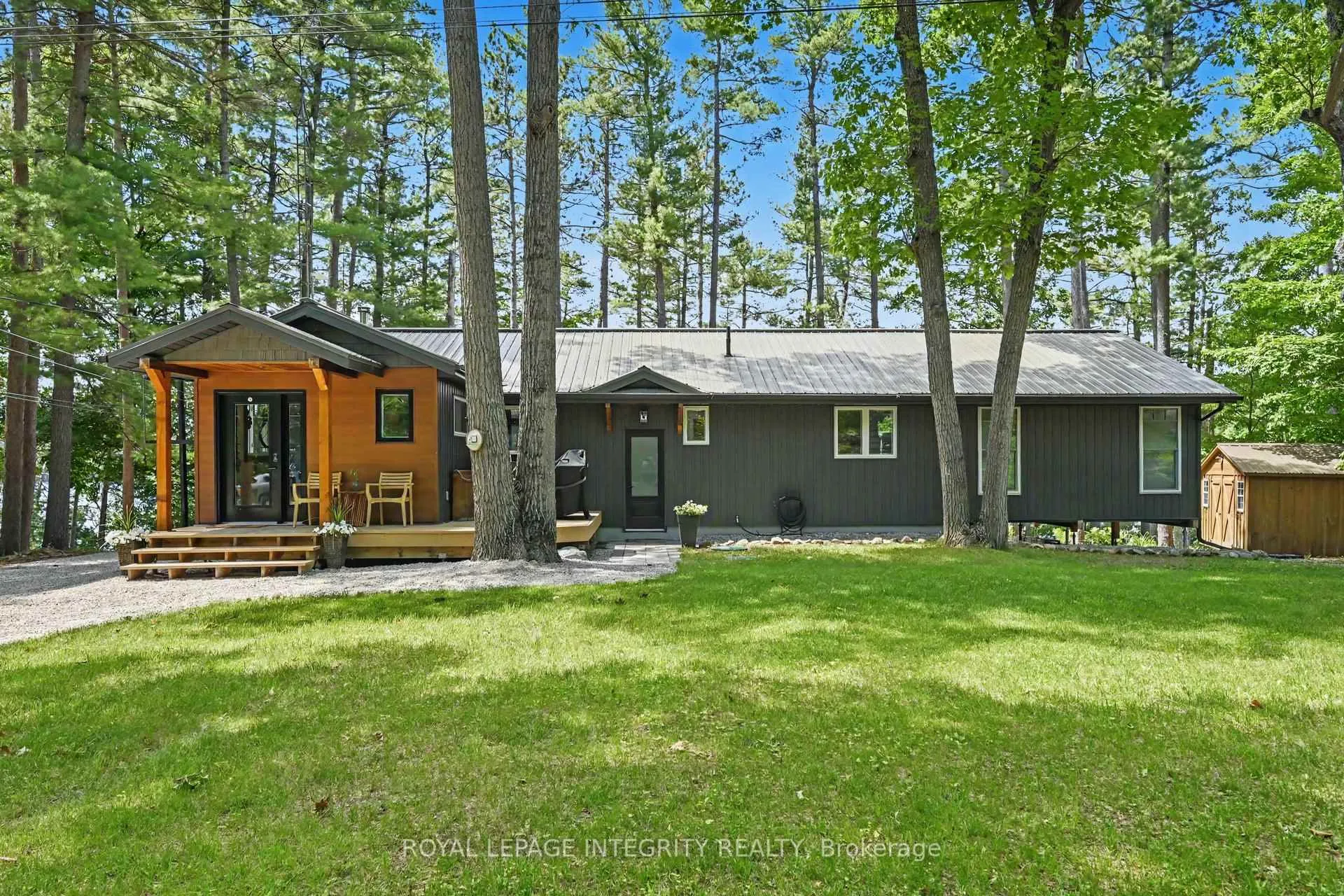 Front of 185 Christie Lake Lane 51