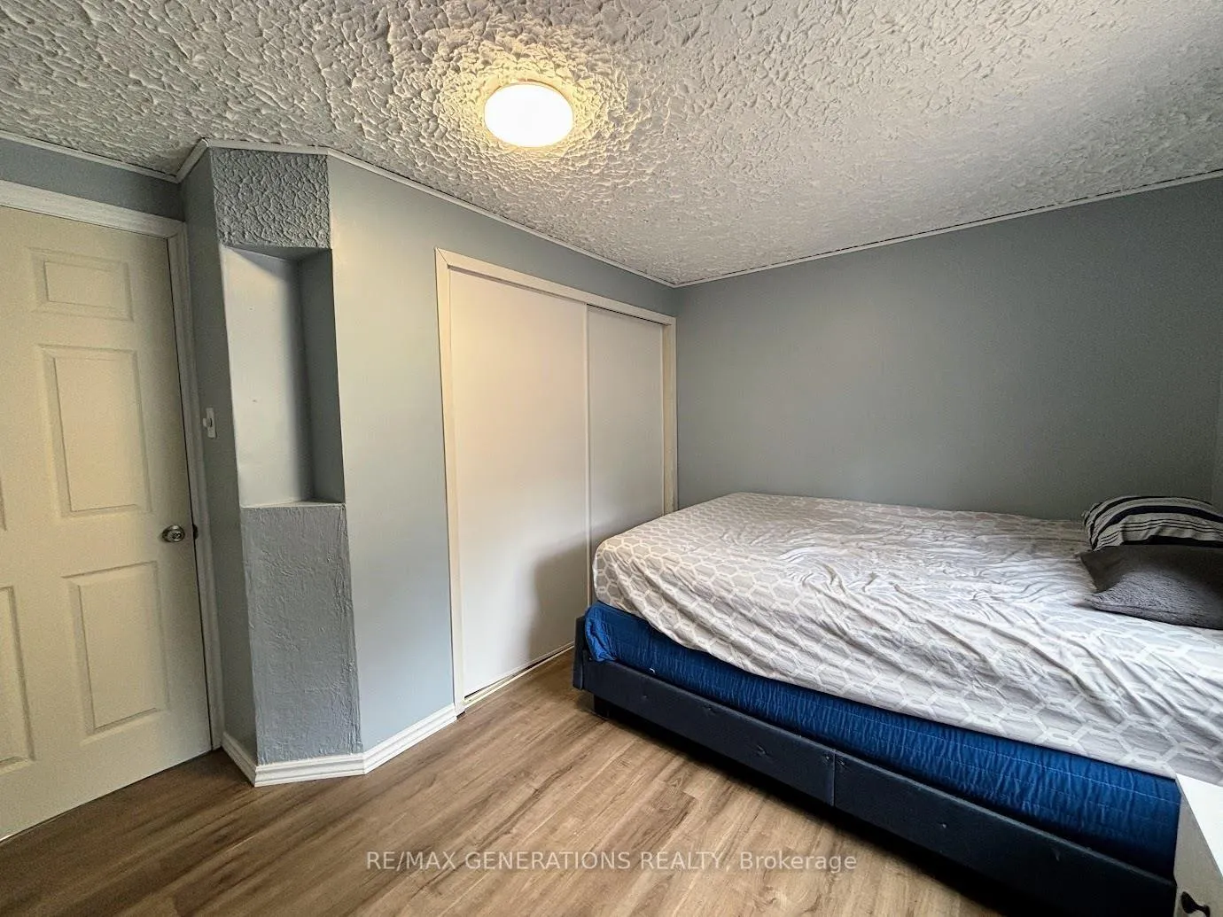 Photo 9 of 25 Coveney Street, Marathon — HOMEH