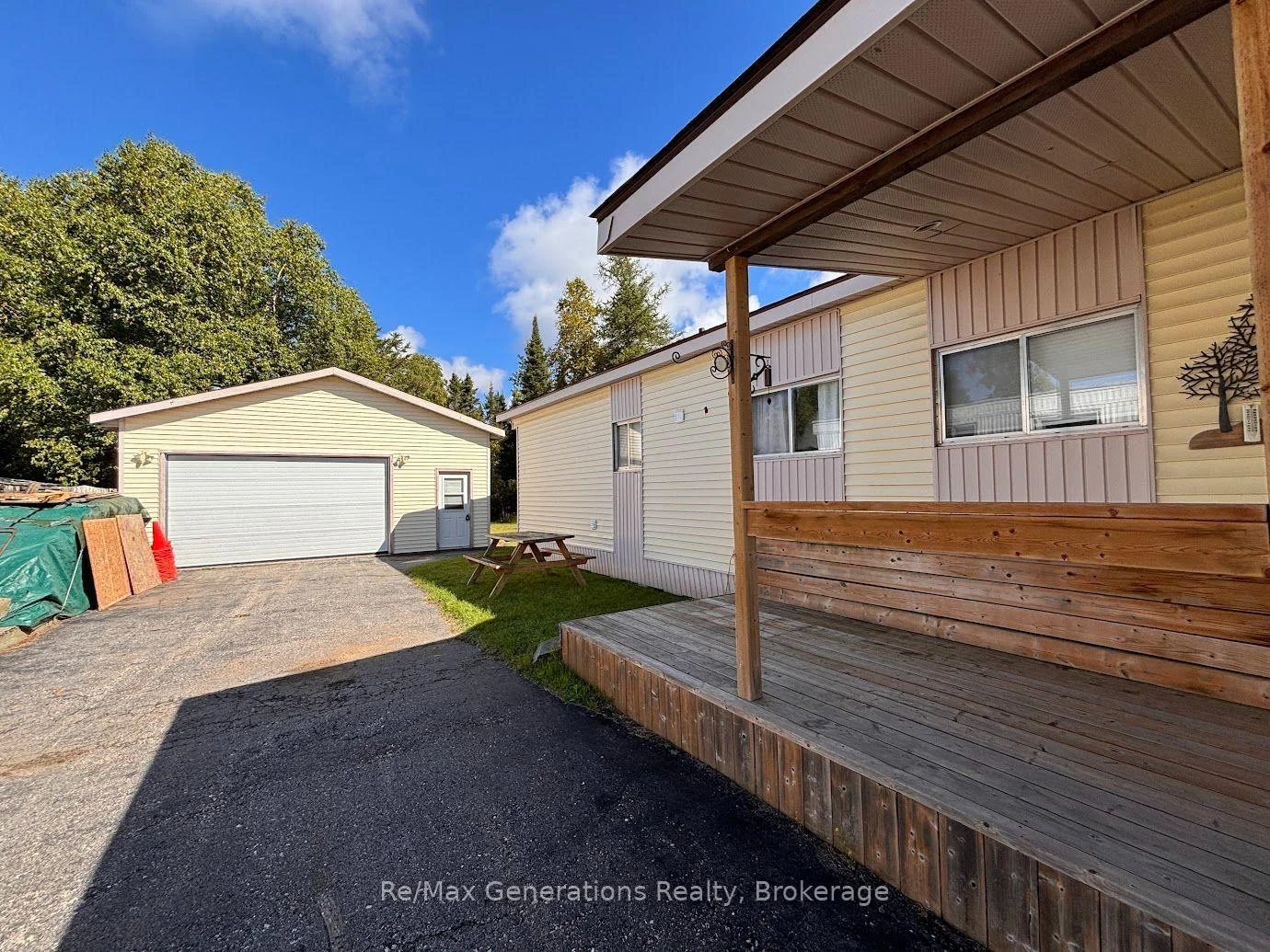 Photo 25 of 25 Coveney Street, Marathon — HOMEH