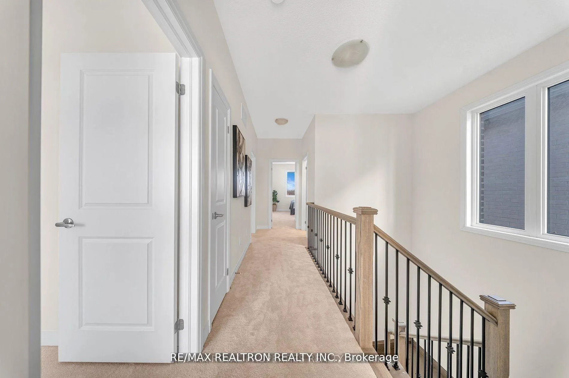 Photo 20 of 1053 Zircon Manor, Pickering, Rural Pickering — HOMEH
