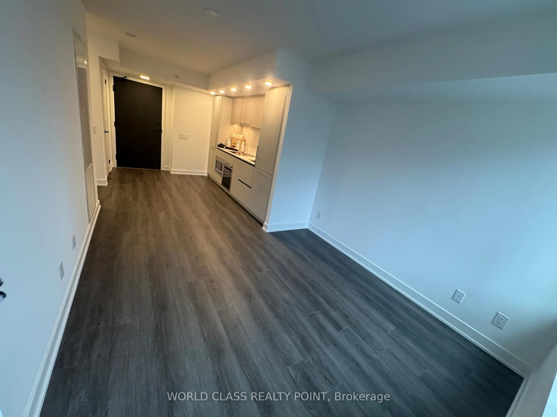 Photo 3 of Unit 1503, 609 Sherbourne Street, Toronto, North St. James Town — HOMEH