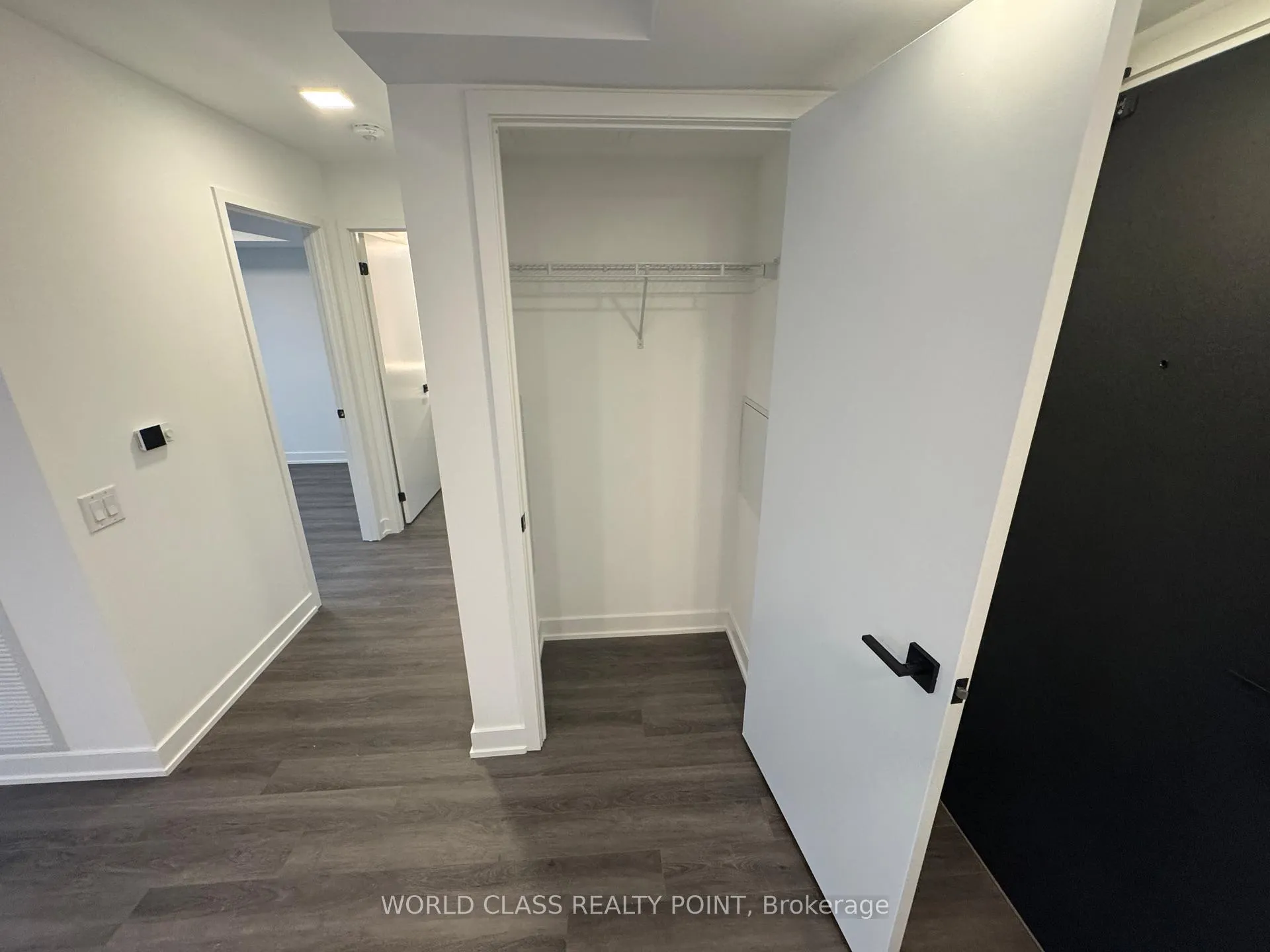 Photo 6 of Unit 1503, 609 Sherbourne Street, Toronto, North St. James Town — HOMEH