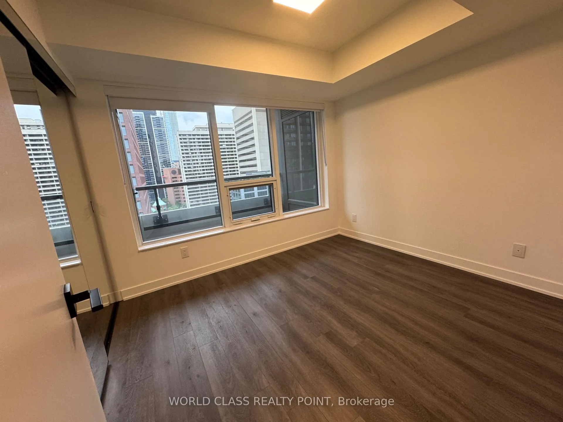 Photo 12 of Unit 1503, 609 Sherbourne Street, Toronto, North St. James Town — HOMEH