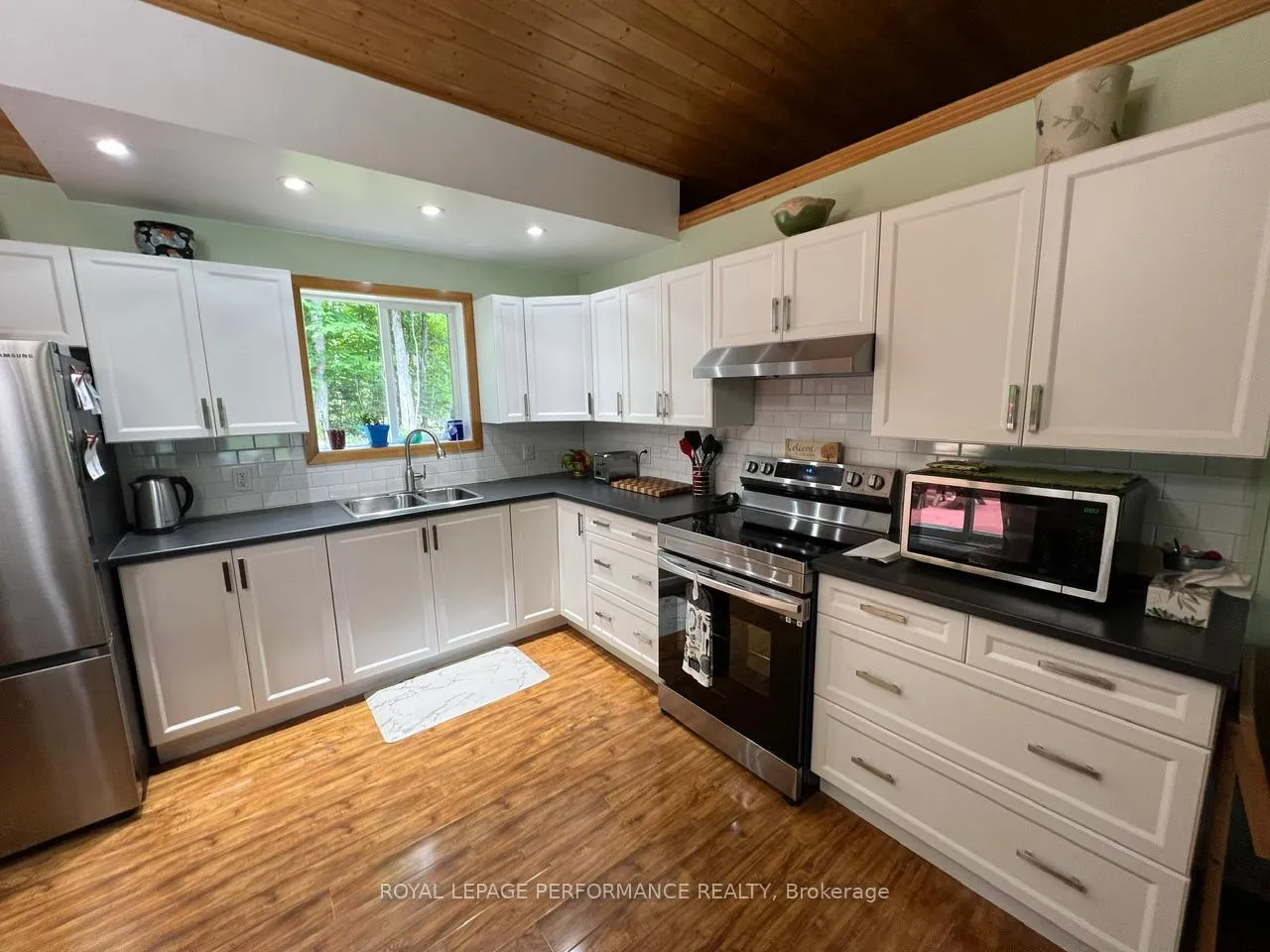 Photo 6 of 253 Lacourse Lane, Lanark Highlands, Lanark Highlands (Darling) Twp — HOMEH