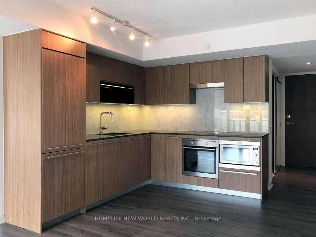Photo 4 of Unit 1502, 70 Queens Wharf Road, Toronto, Waterfront Communities — HOMEH