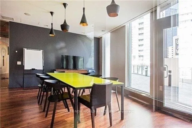 Photo 8 of Unit 1502, 70 Queens Wharf Road, Toronto, Waterfront Communities — HOMEH
