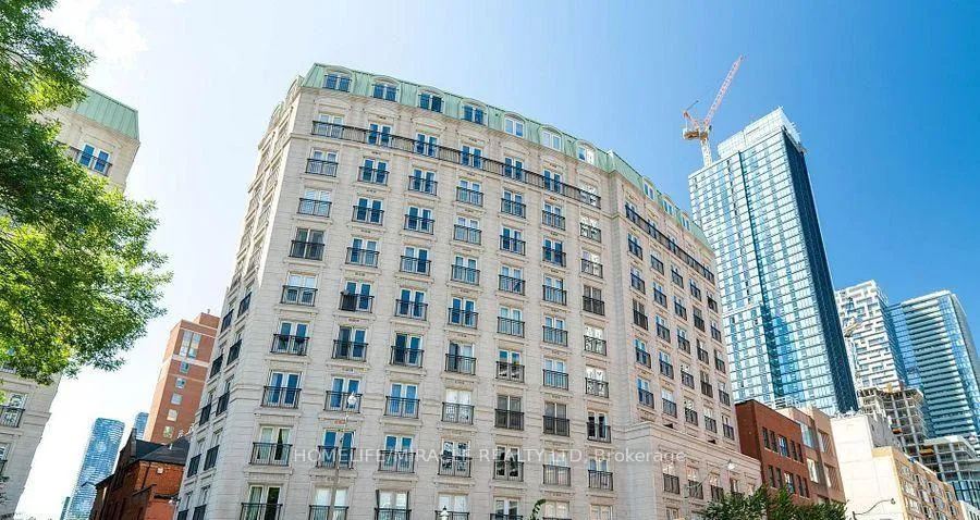 Front of Unit 605, 115 Richmond Street E