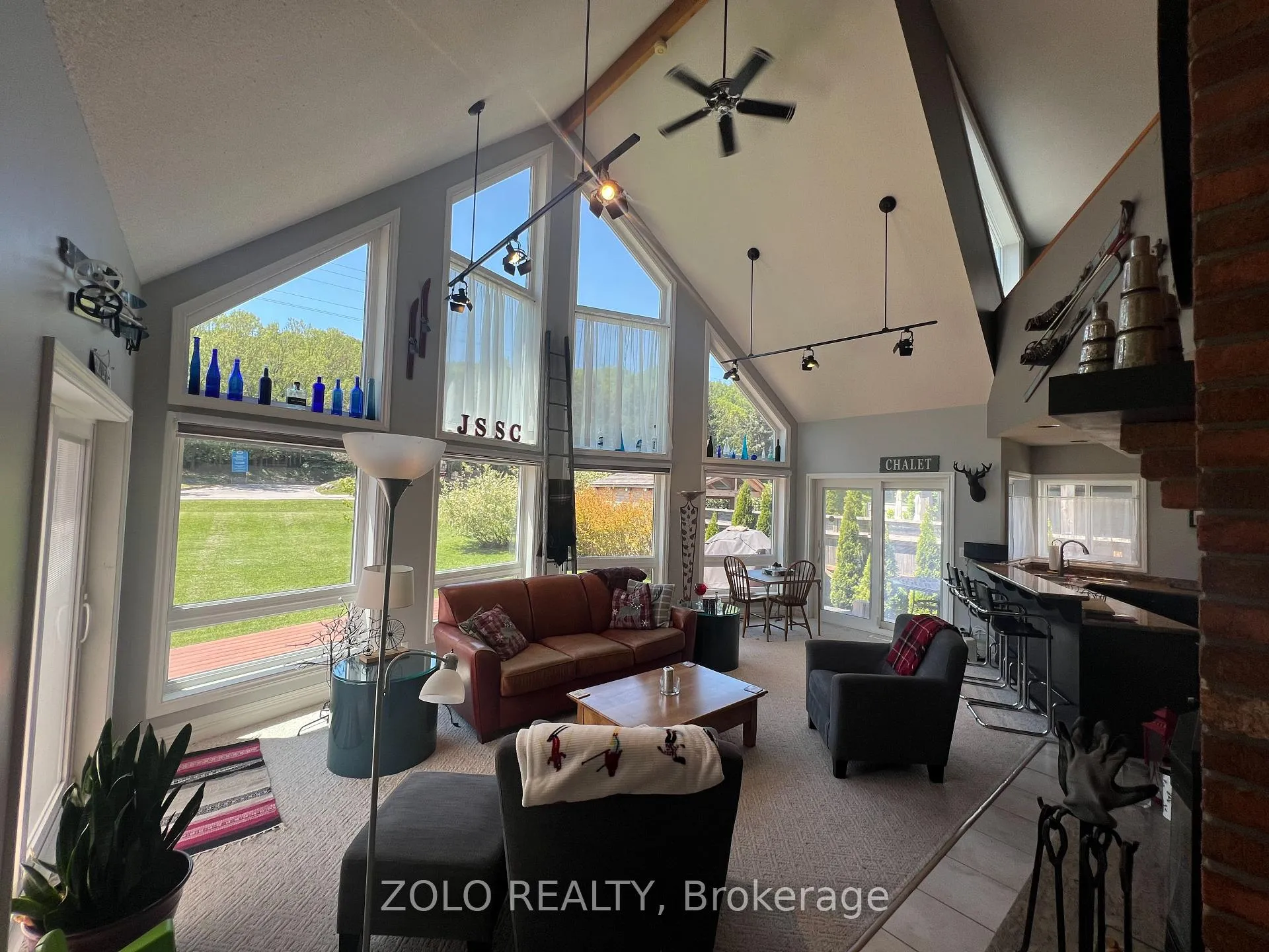 Photo 9 of 112 carmichael Crescent, Blue Mountains — HOMEH